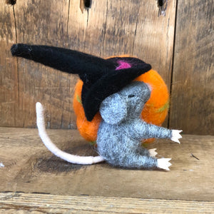 Wool Gray Mouse with Witch Hat and Orange Pumpkin