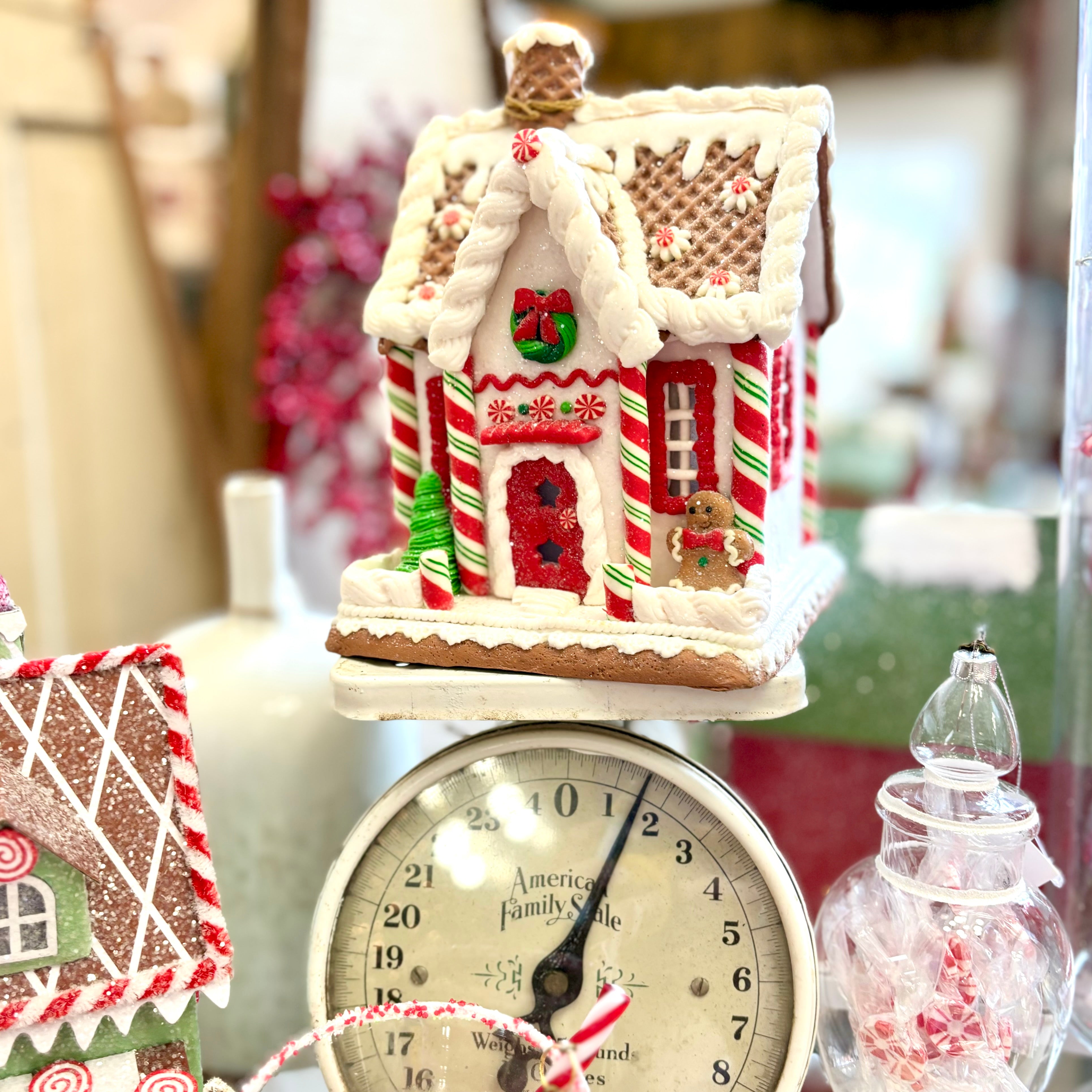 Peppermint Cookie House LED Battery Timer