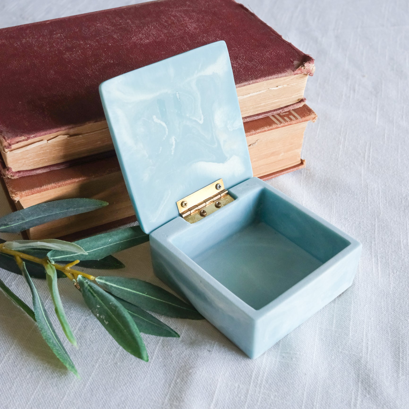 Vintage Incolay Duck in Marsh Square Carved Soapstone Blue and White Trinket Jewelry Box