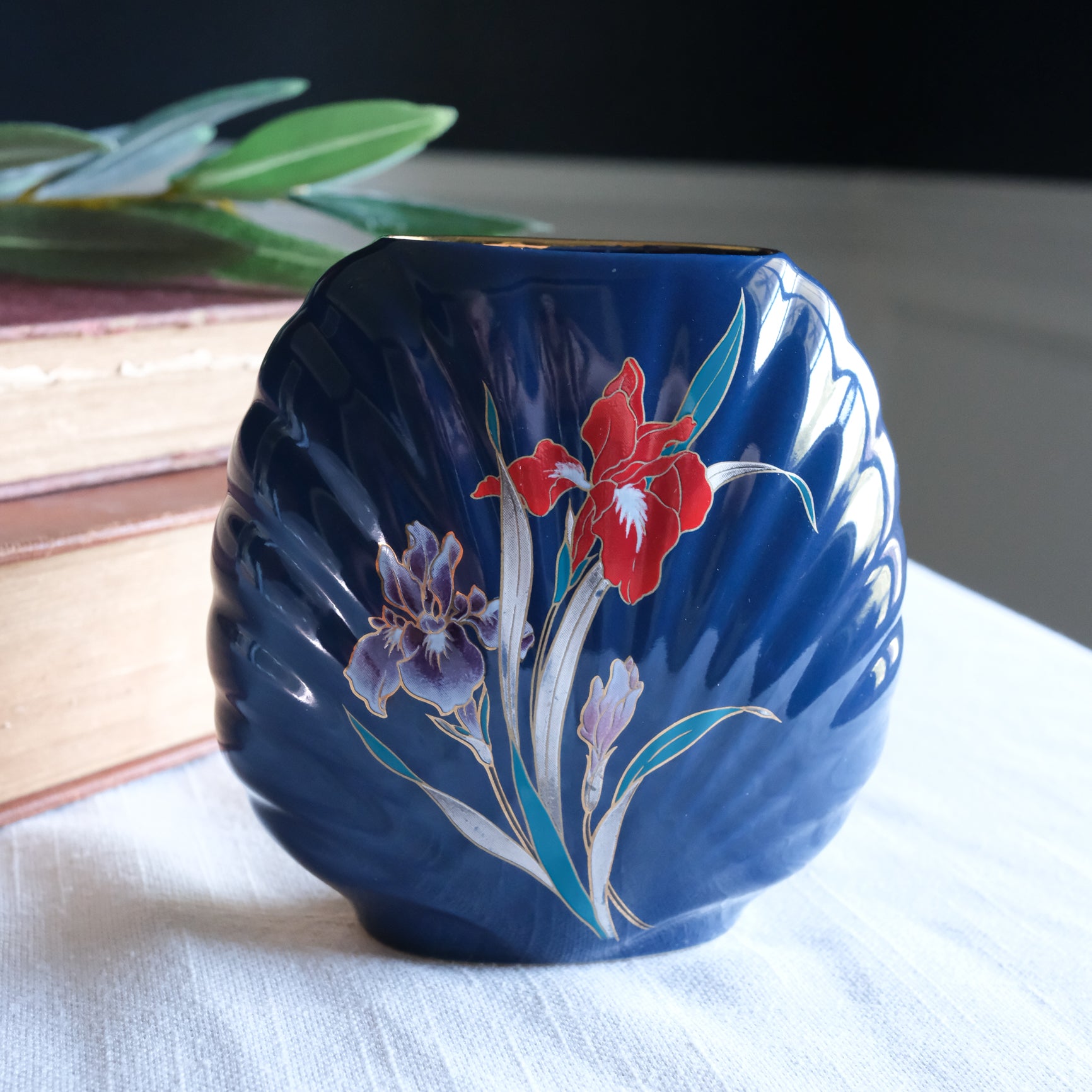 Vintage Colbalt Fine China Japan Scalloped Fan Shape Red Purple Floral Iris Petite Vase