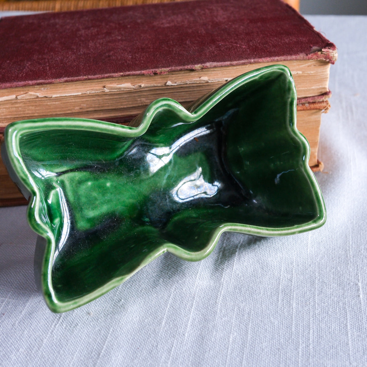 Vintage 1950s UPCO Pine Forest Green Petite Glazed Ceramic Planter Butterfly Shape