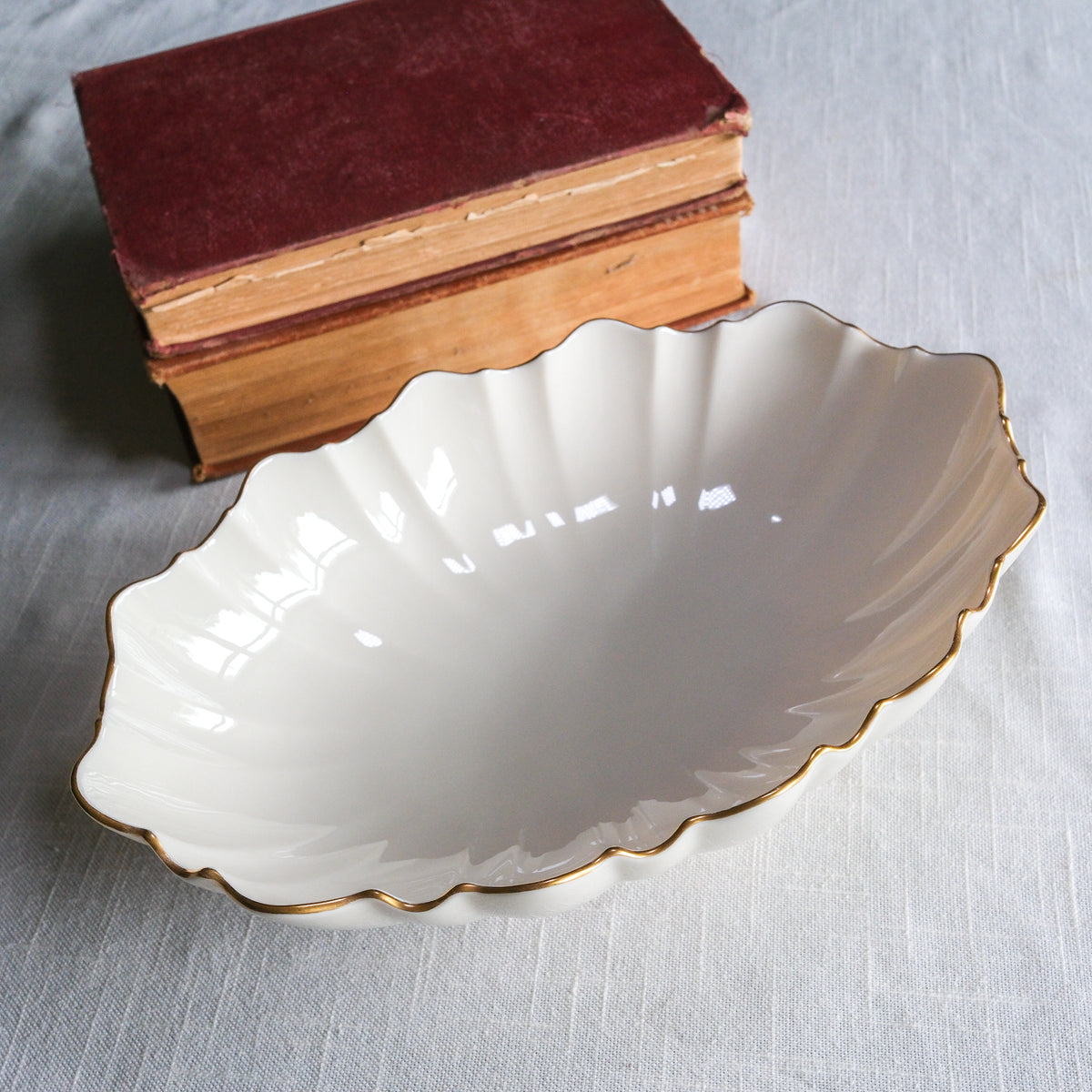 Lenox Fine China Cream Gold Edged Fluted Symphony Oval Footed Centerpiece Bowl