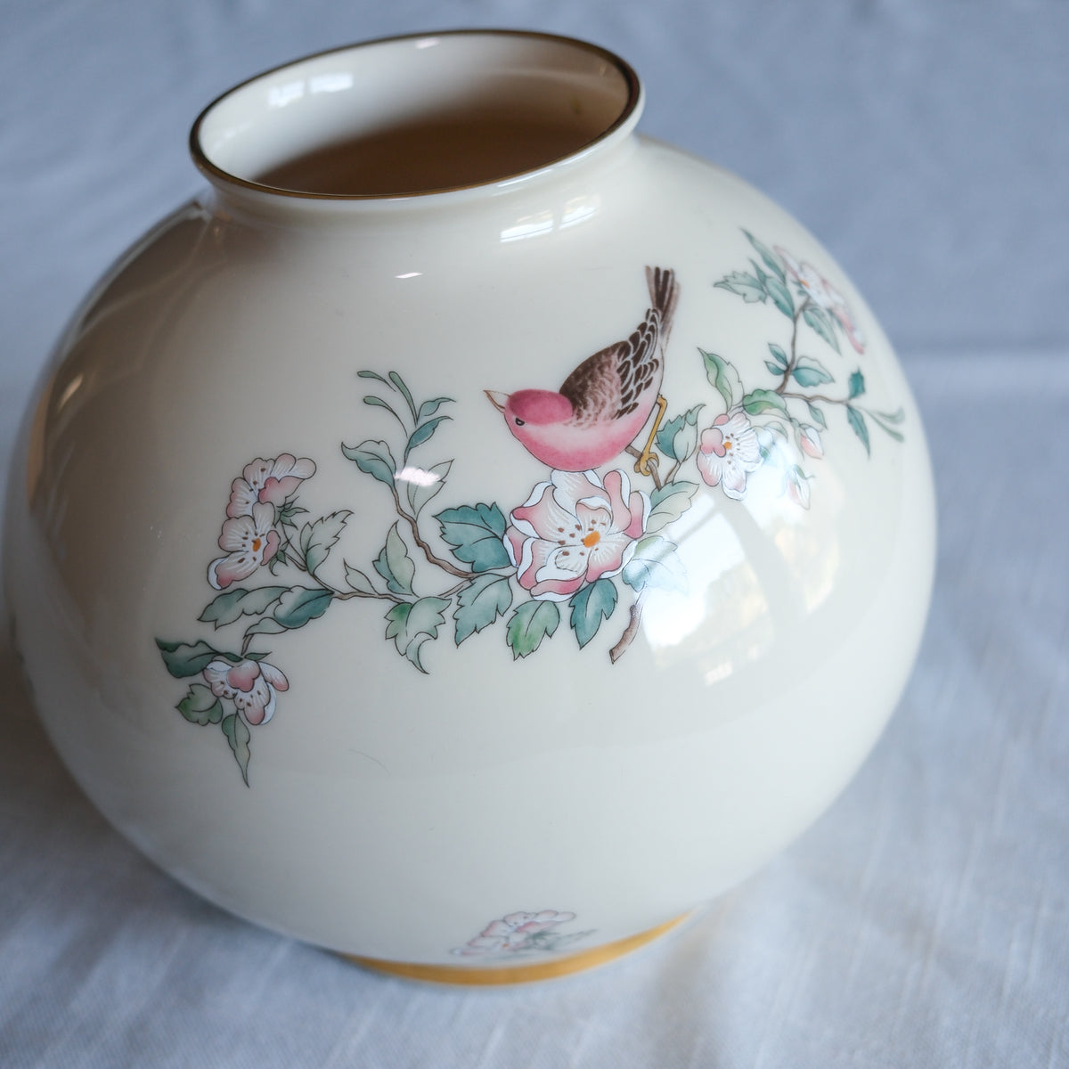 Vintage Lenox Serenade Globe Vase 24k Gold Trim Pink Ivory Birds Floral