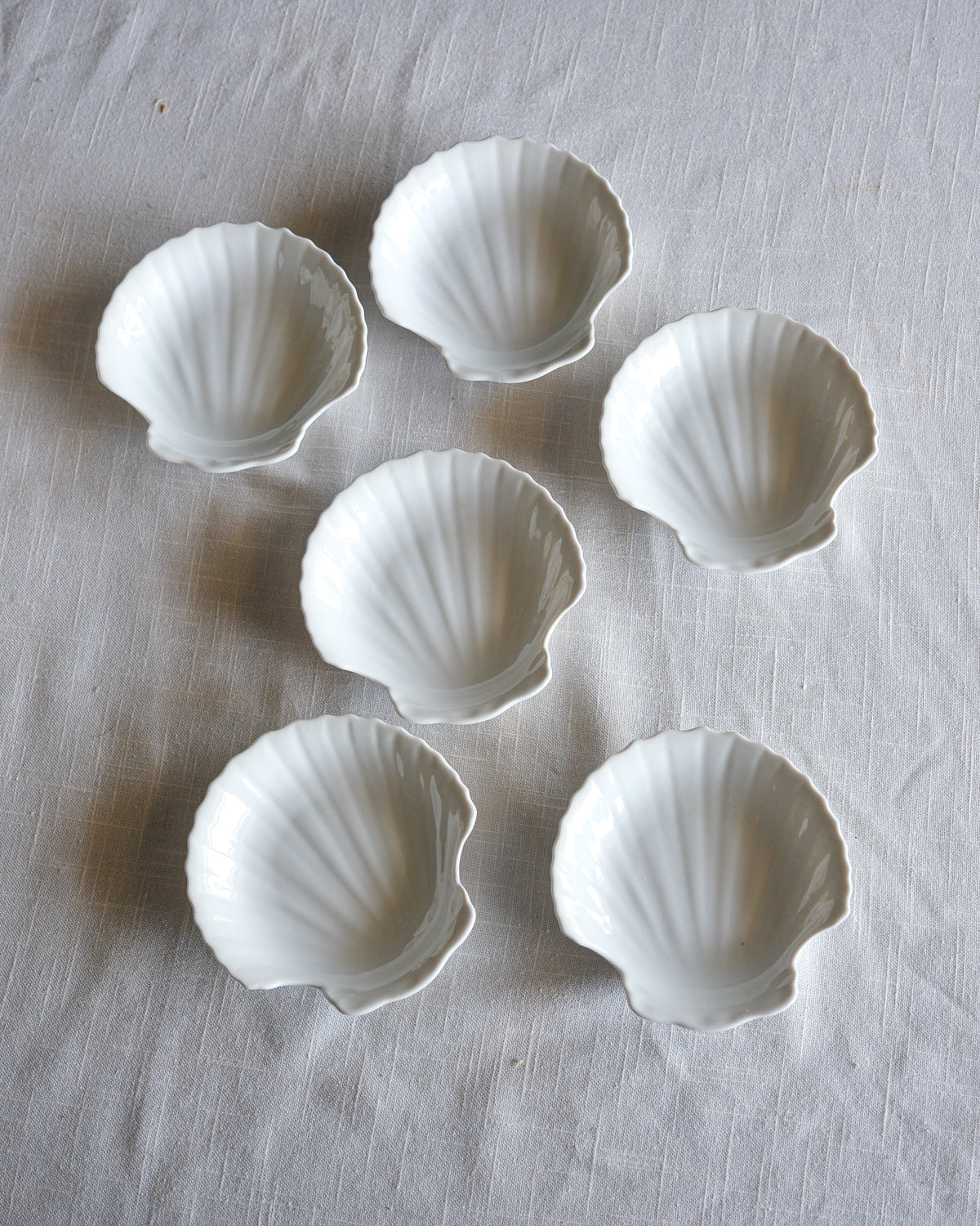 Set of 6 Petite White Ceramic Shell Dishes