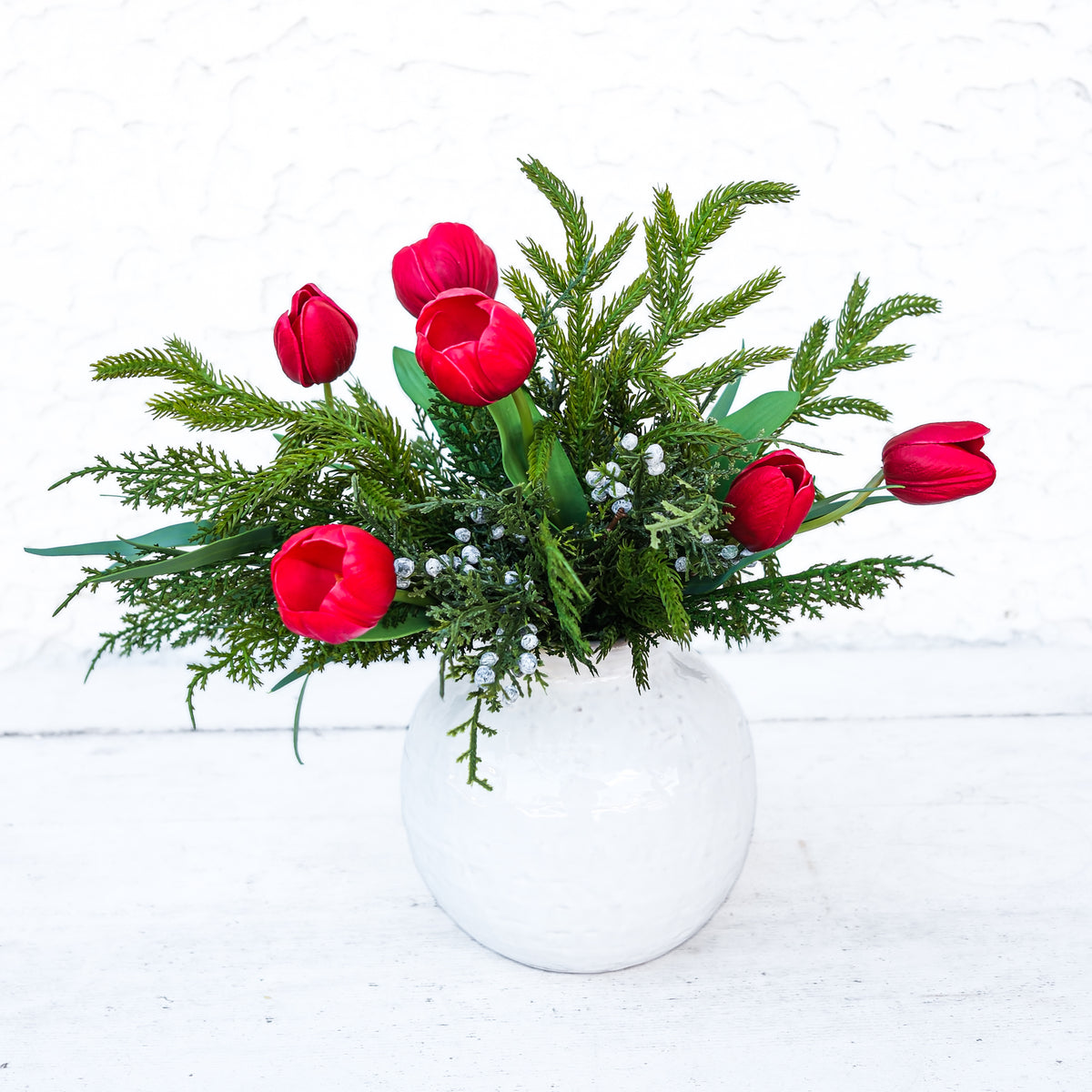 Red Tulip, Juniper & Pine Holiday Petite Bouquet Drop In
