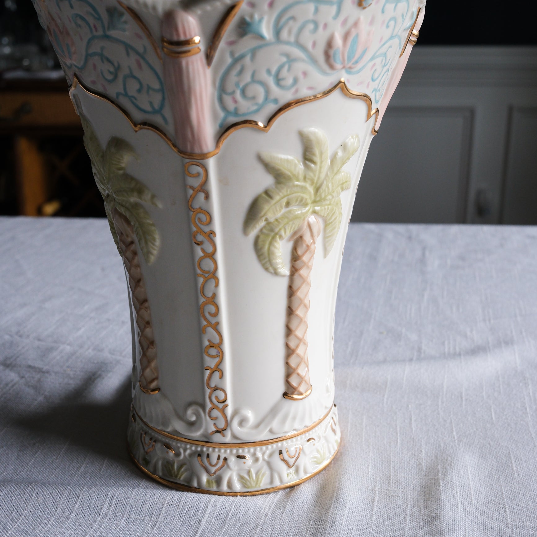 Colonial Elegance Painted Ceramic Lenox Vase Large Palm Pastel and Gold