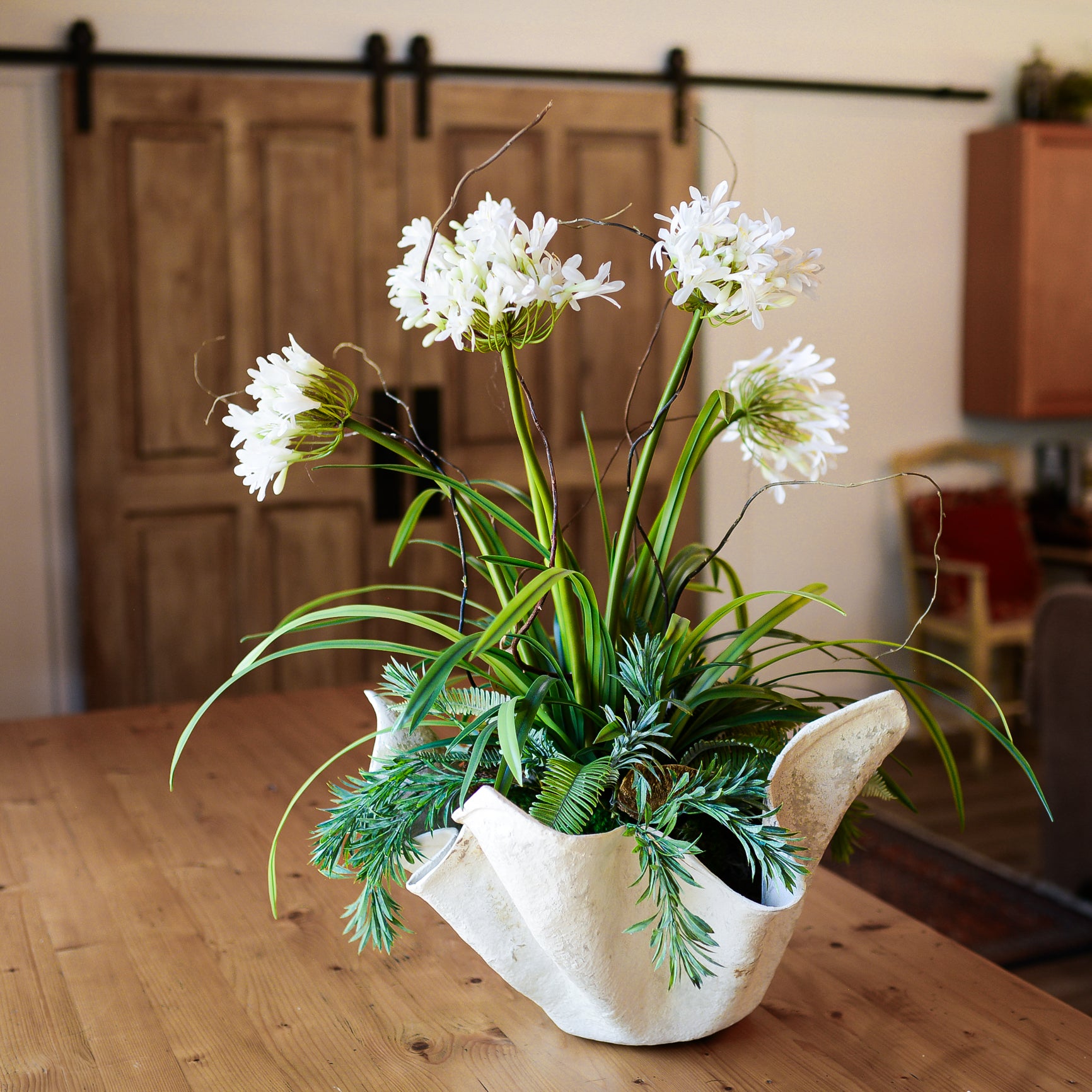 Deluxe White Agapanthus Drop-In