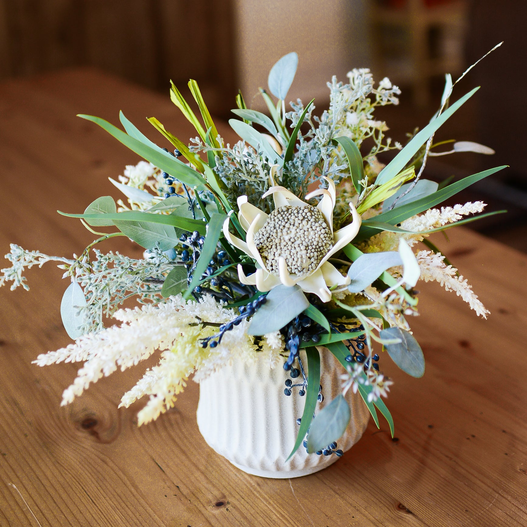 Sea Island Pearl Petite Bouquet