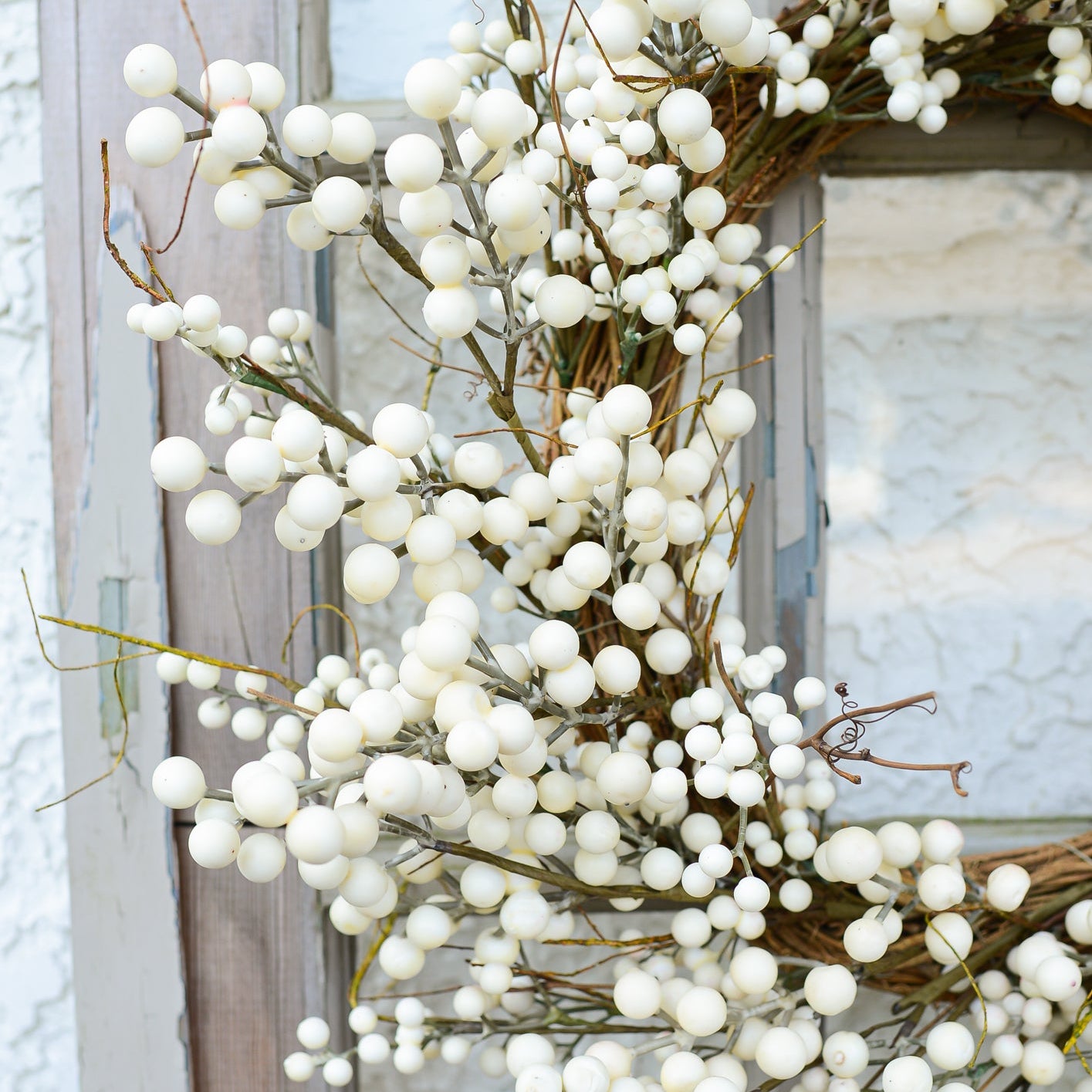 Cream Berry Wreath