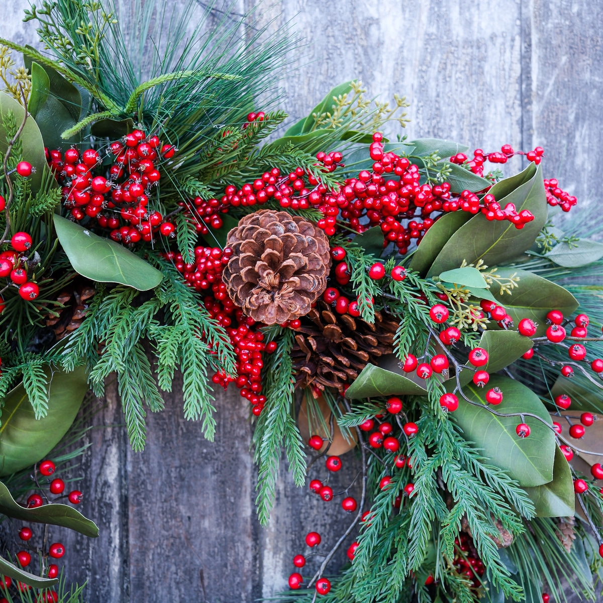 Berry Berkshire Wreath 32"D