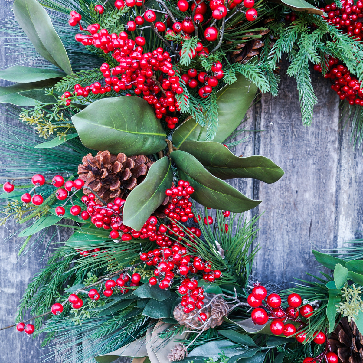 Berry Berkshire Wreath 32"D