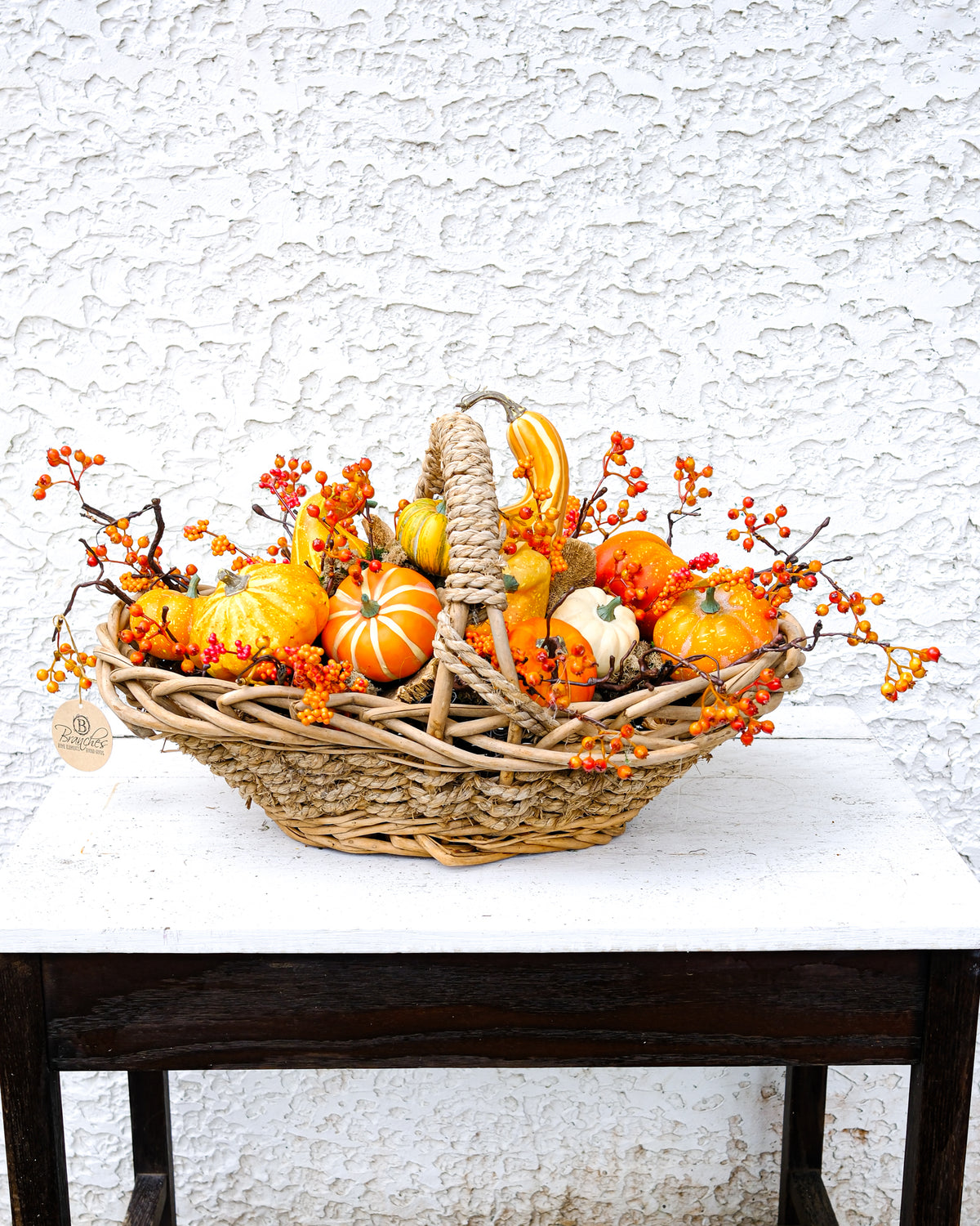 On the Vine Pumpkin Berry Centerpiece Drop In