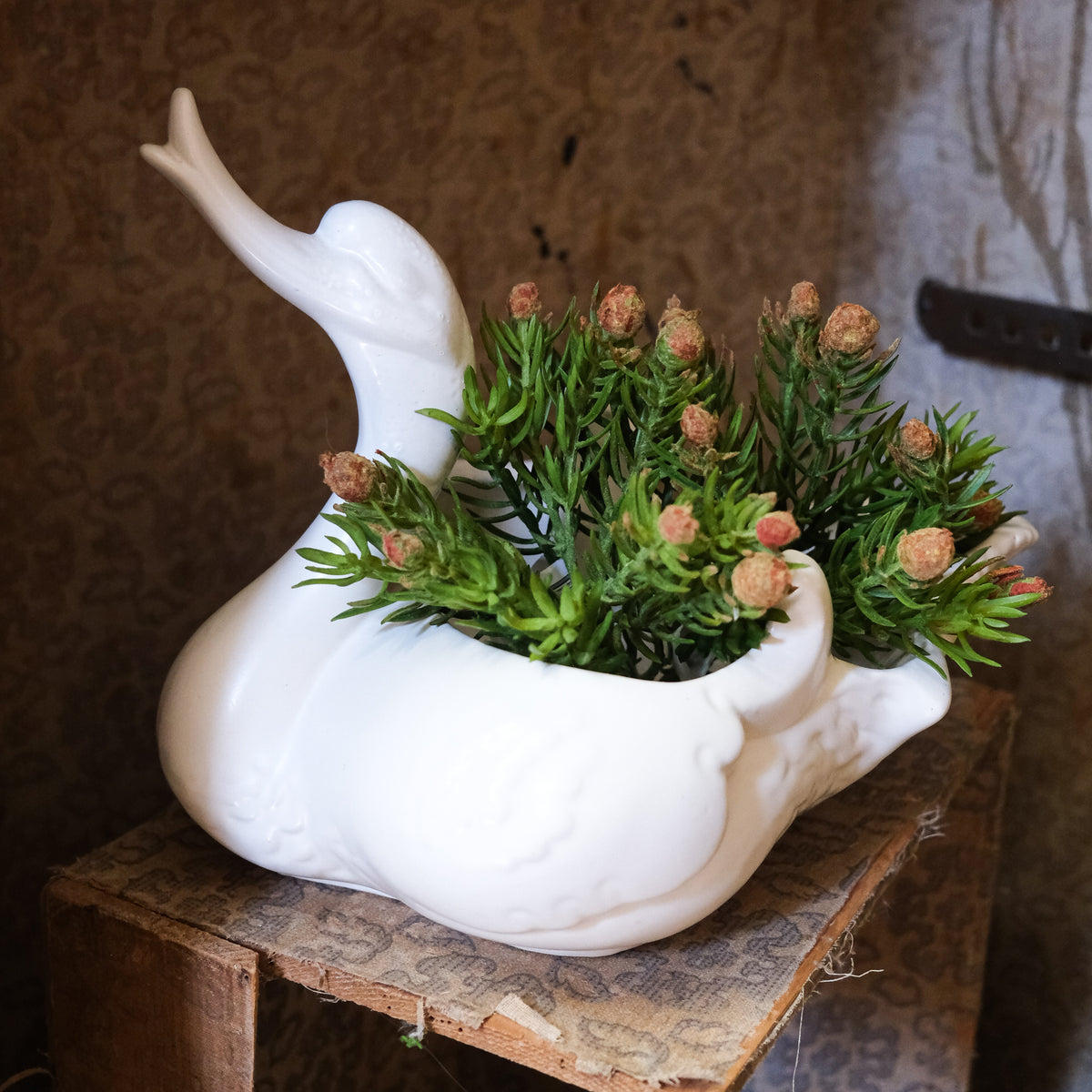 Vintage Hull Pottery White Porcelain Swan Planter or Vase