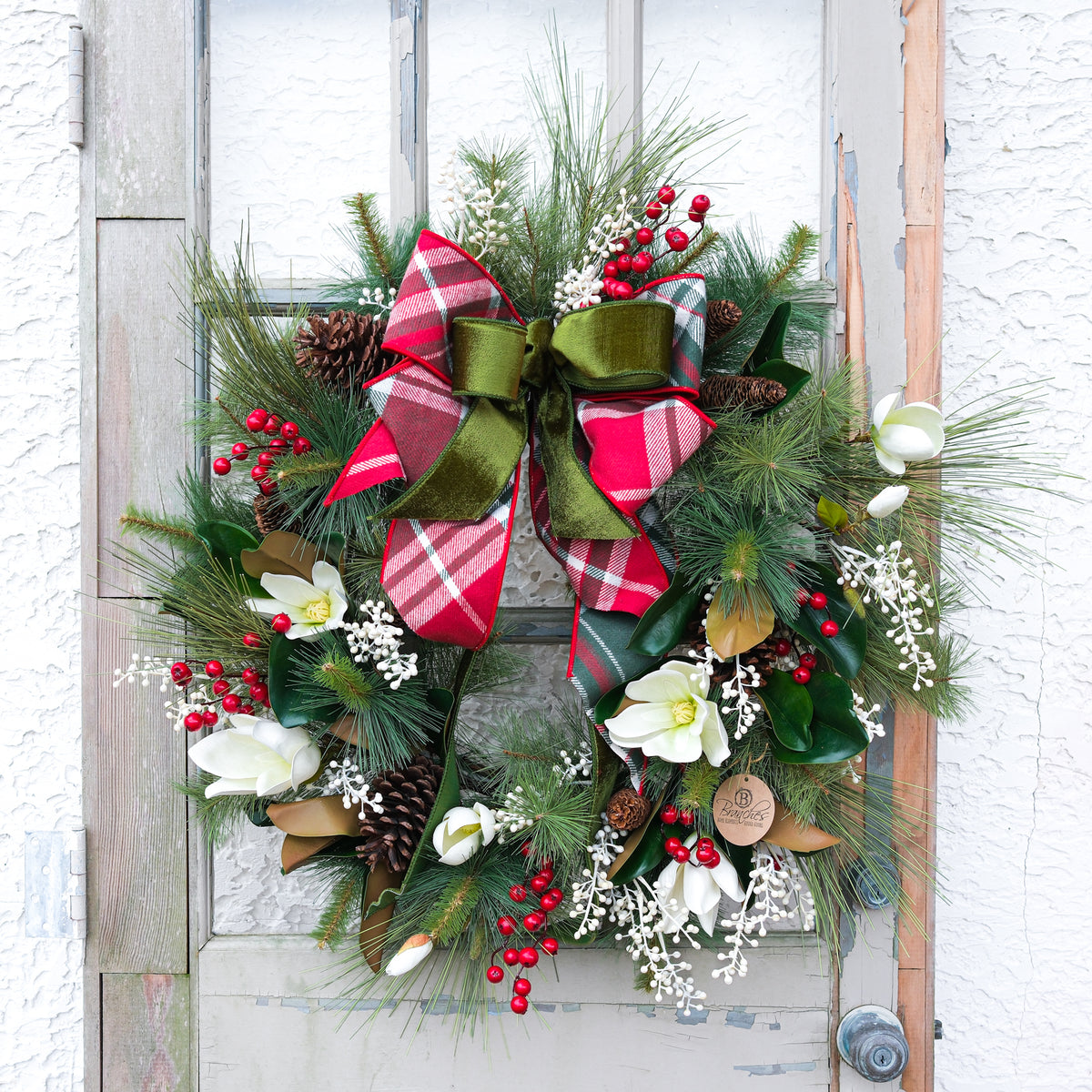 Sea Pines Holiday Wreath with Bow
