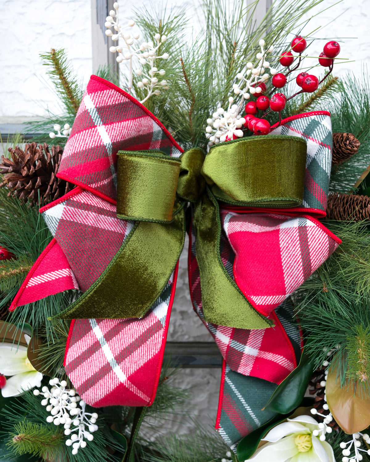 Sea Pines Holiday Wreath with Bow