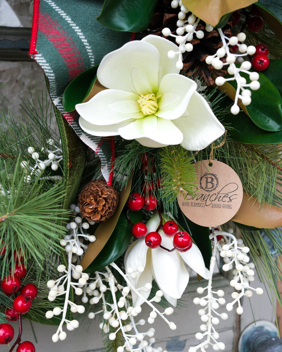 Sea Pines Holiday Wreath with Bow