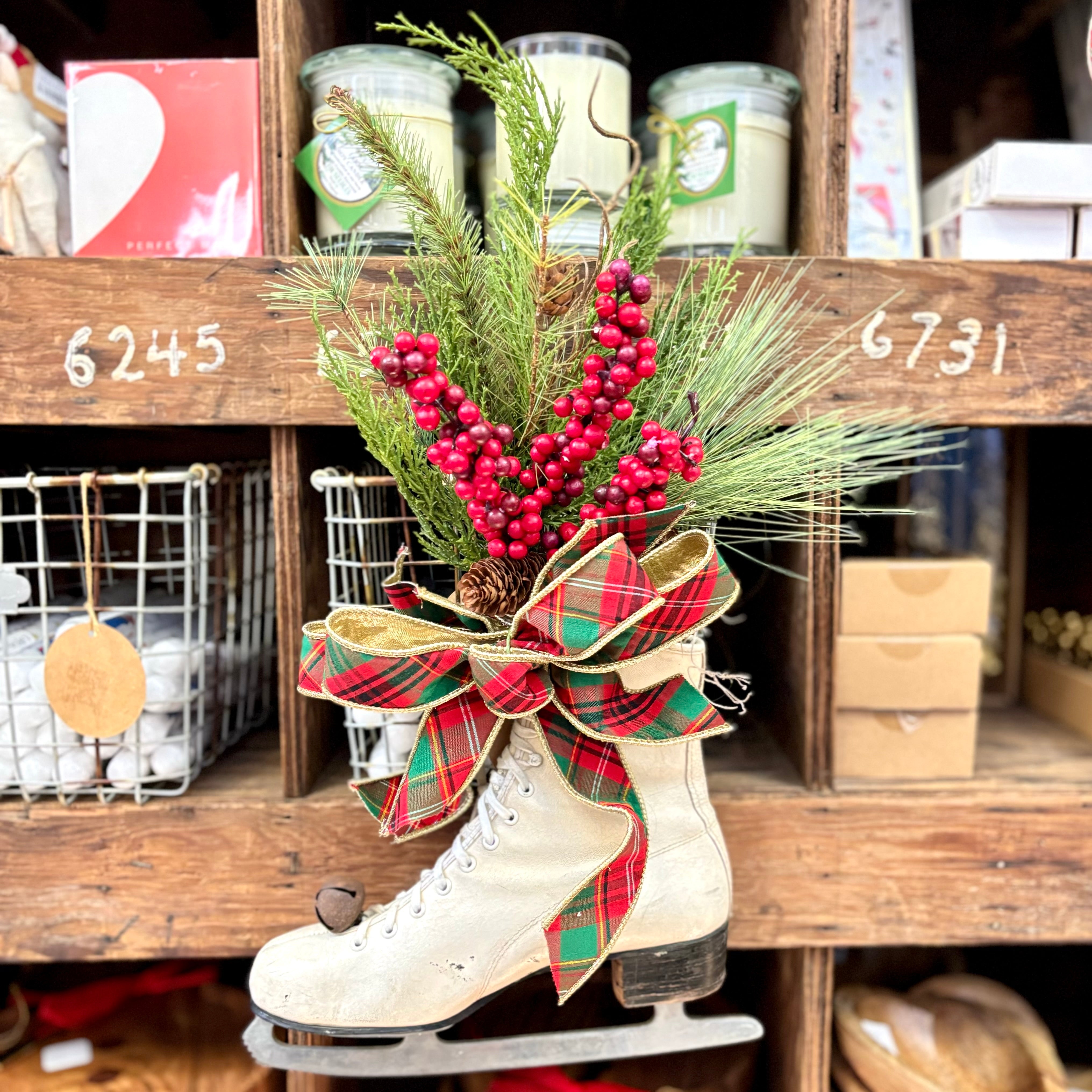 Decorated Vintage Holiday Skate