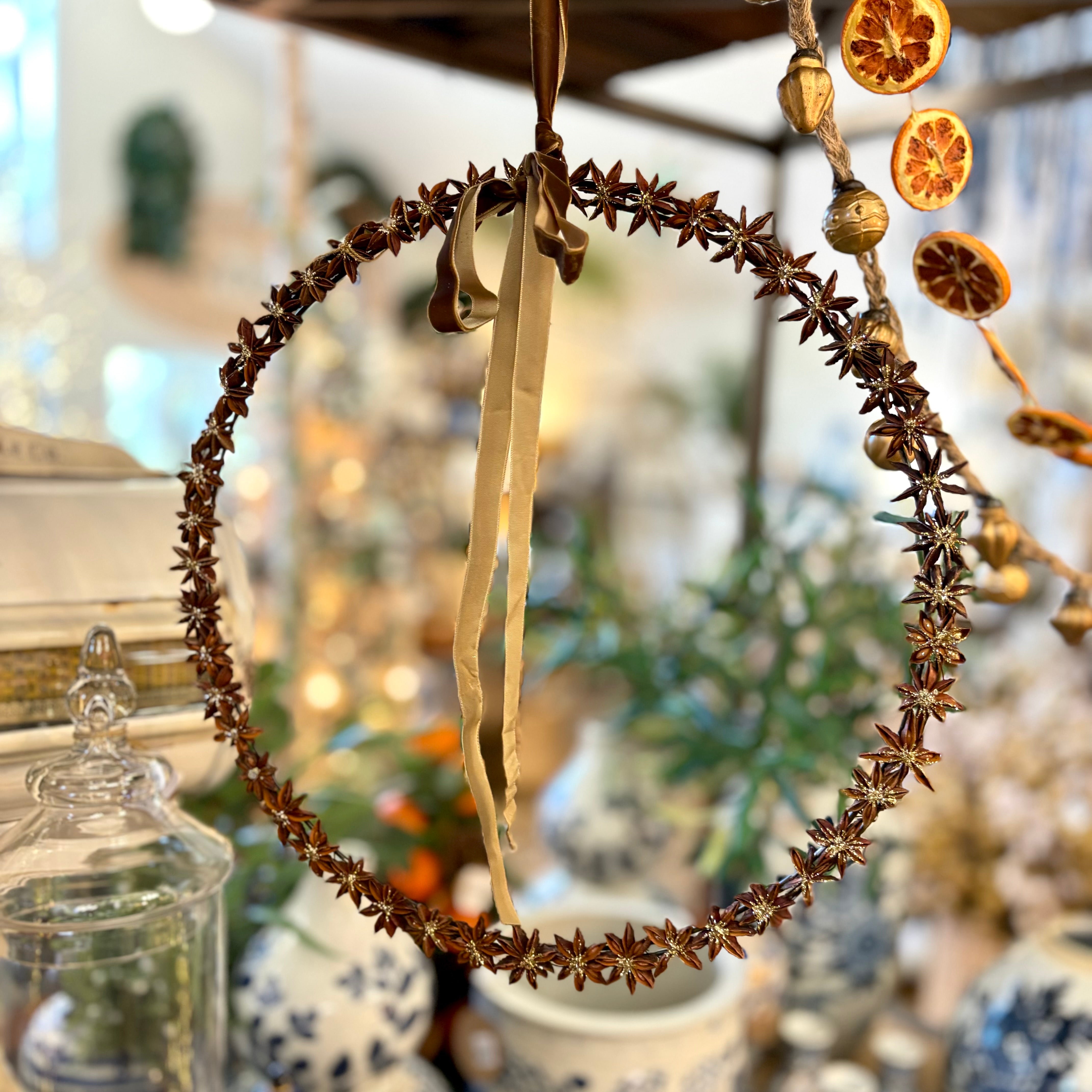 Star Anise Ring with Gold Glitter