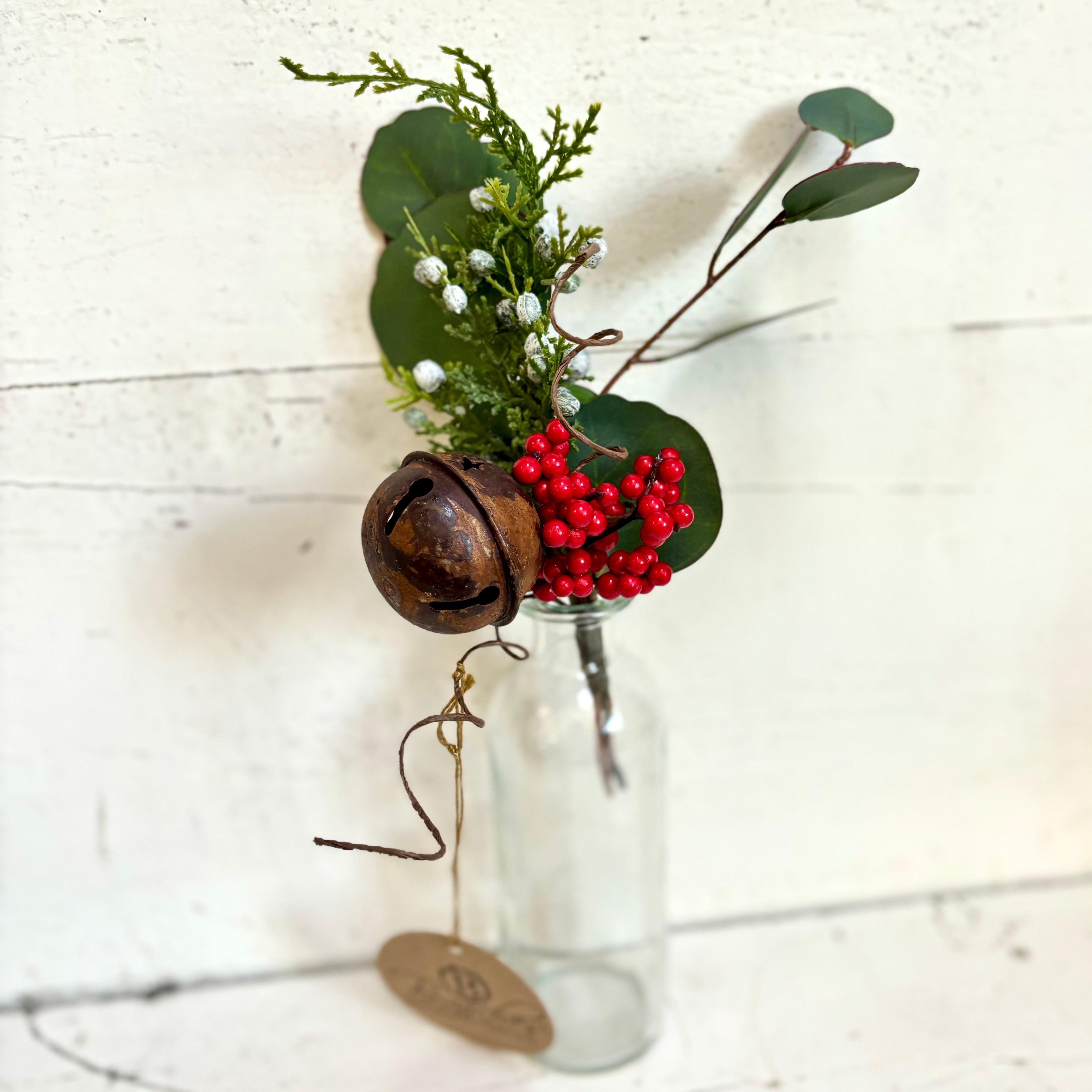 Jingle Bell Holiday Mini Bouquet Drop In