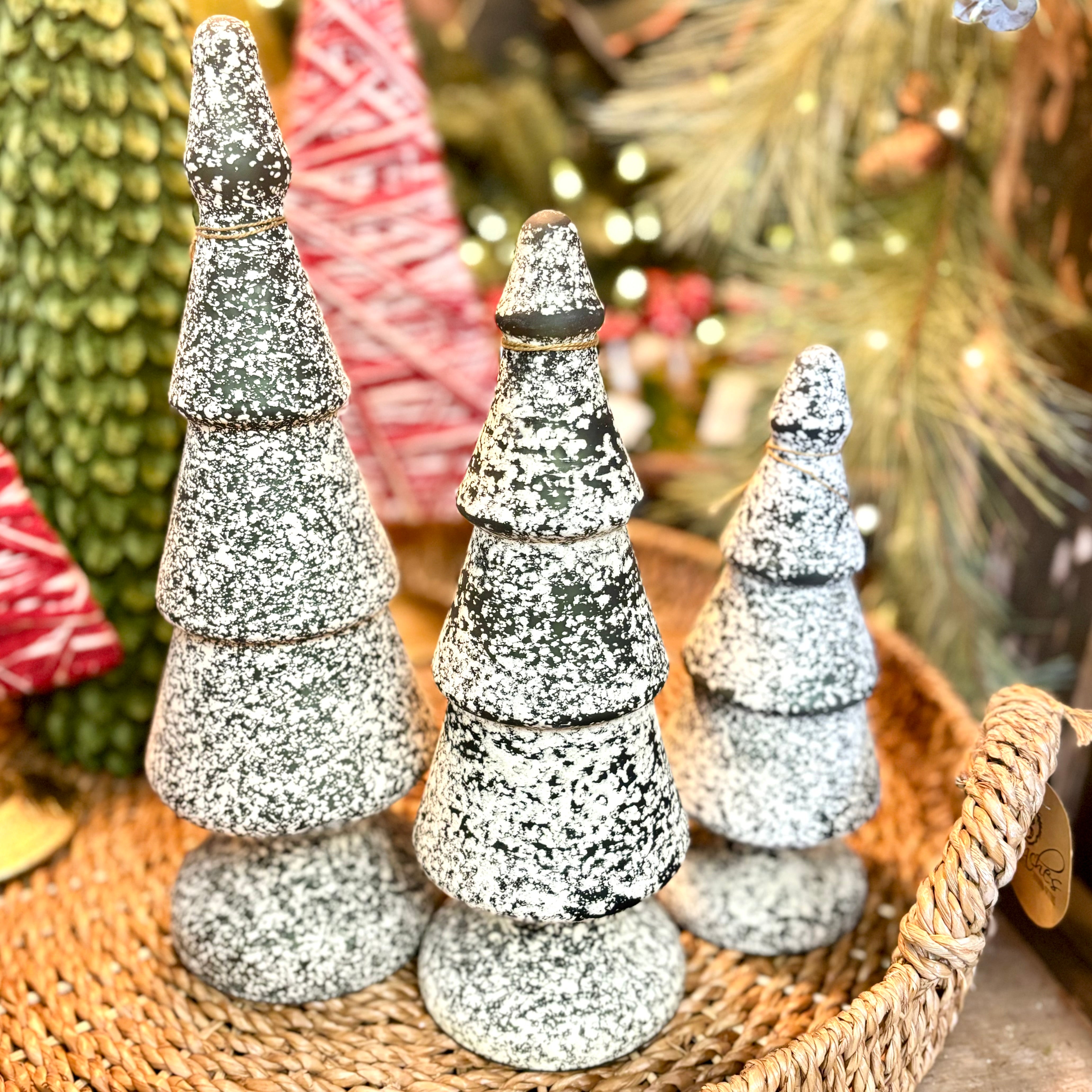 Dark Green and White Speckle Glass Tree Medium