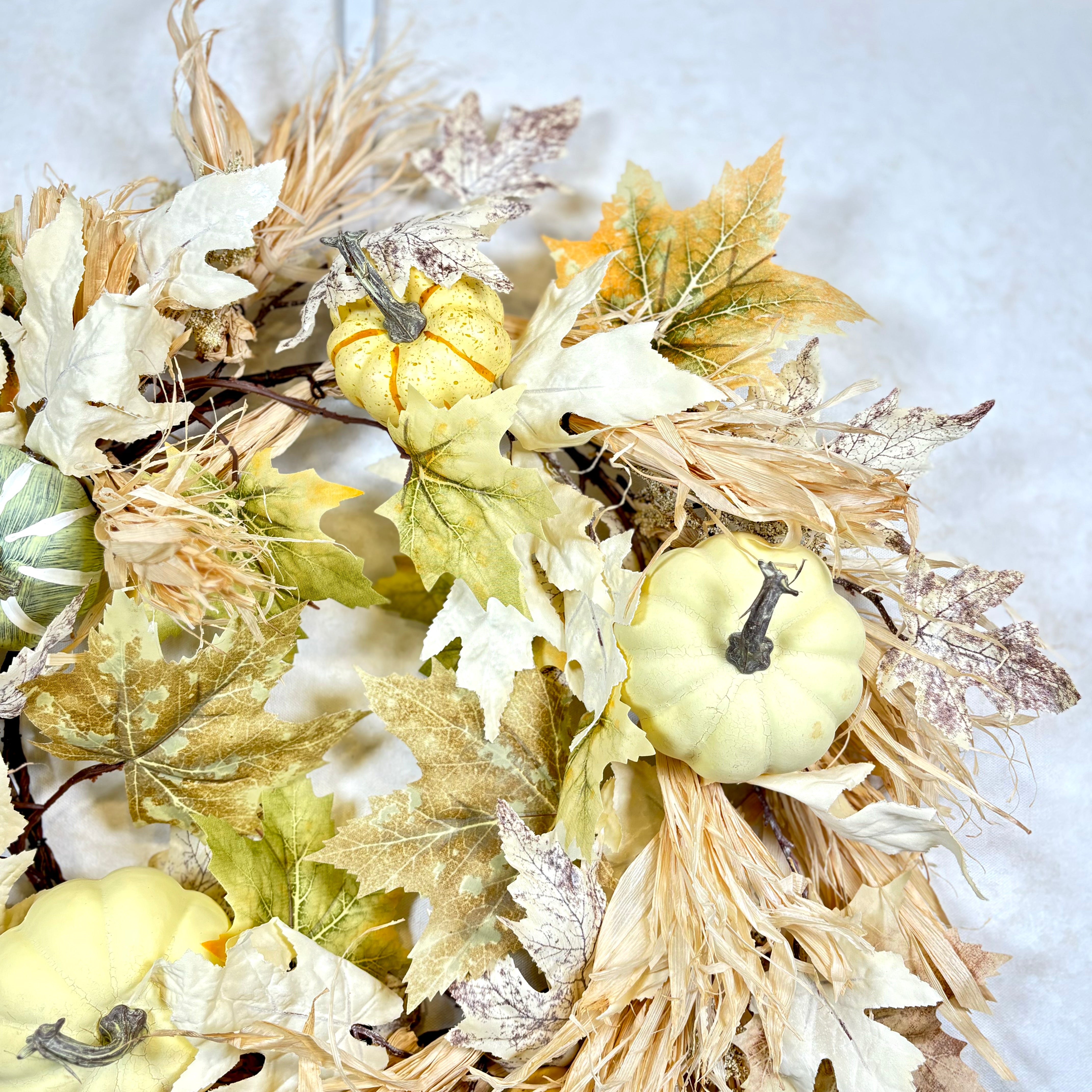 Harvest Leaf, Husk, Pumpkin, Gourd Wreath Beige Moss