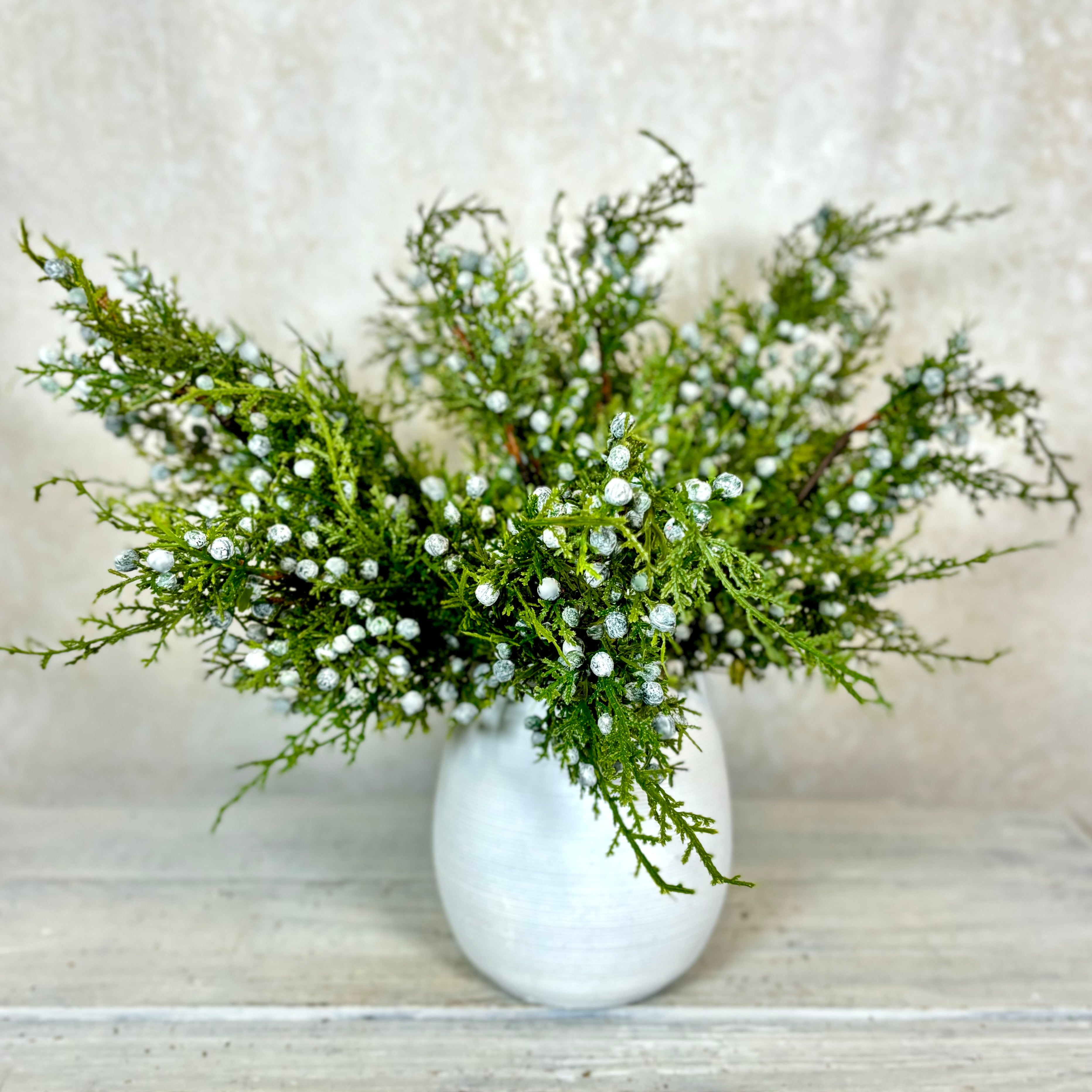 Juniper Spray with Berries Stem