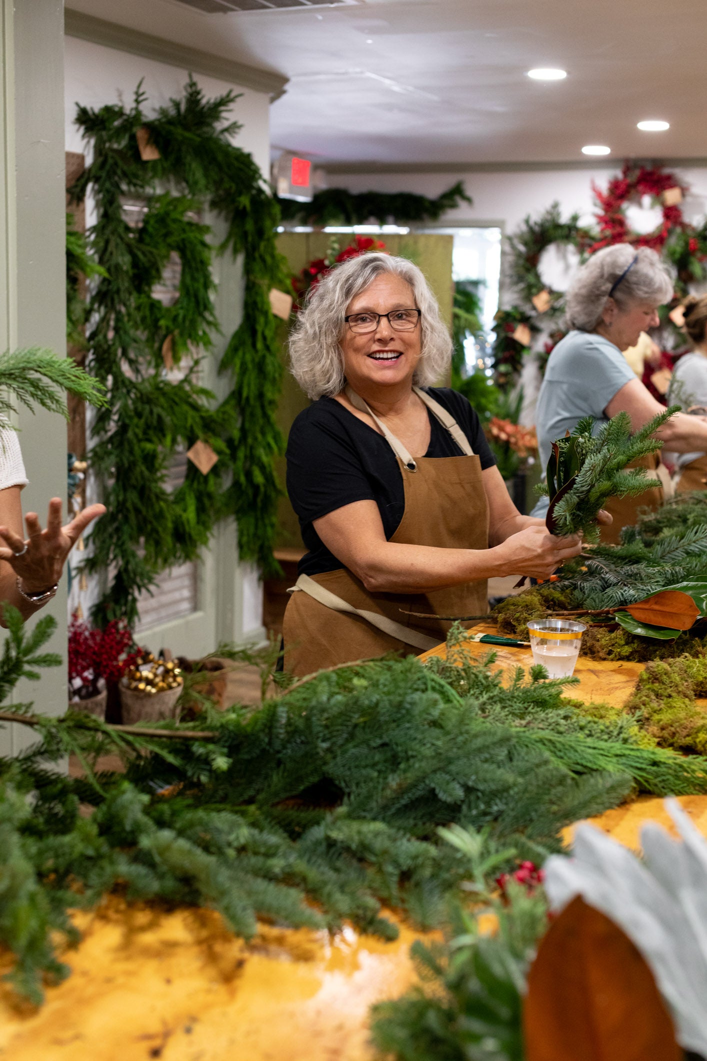 12.09.2025 @ 11AM | Fresh Holiday Evergreen Wreath Making with the Woodsman's Wife & Co.