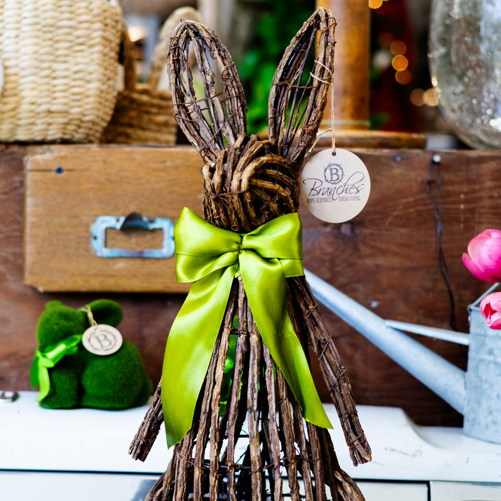 Tall Open Vine Rabbit