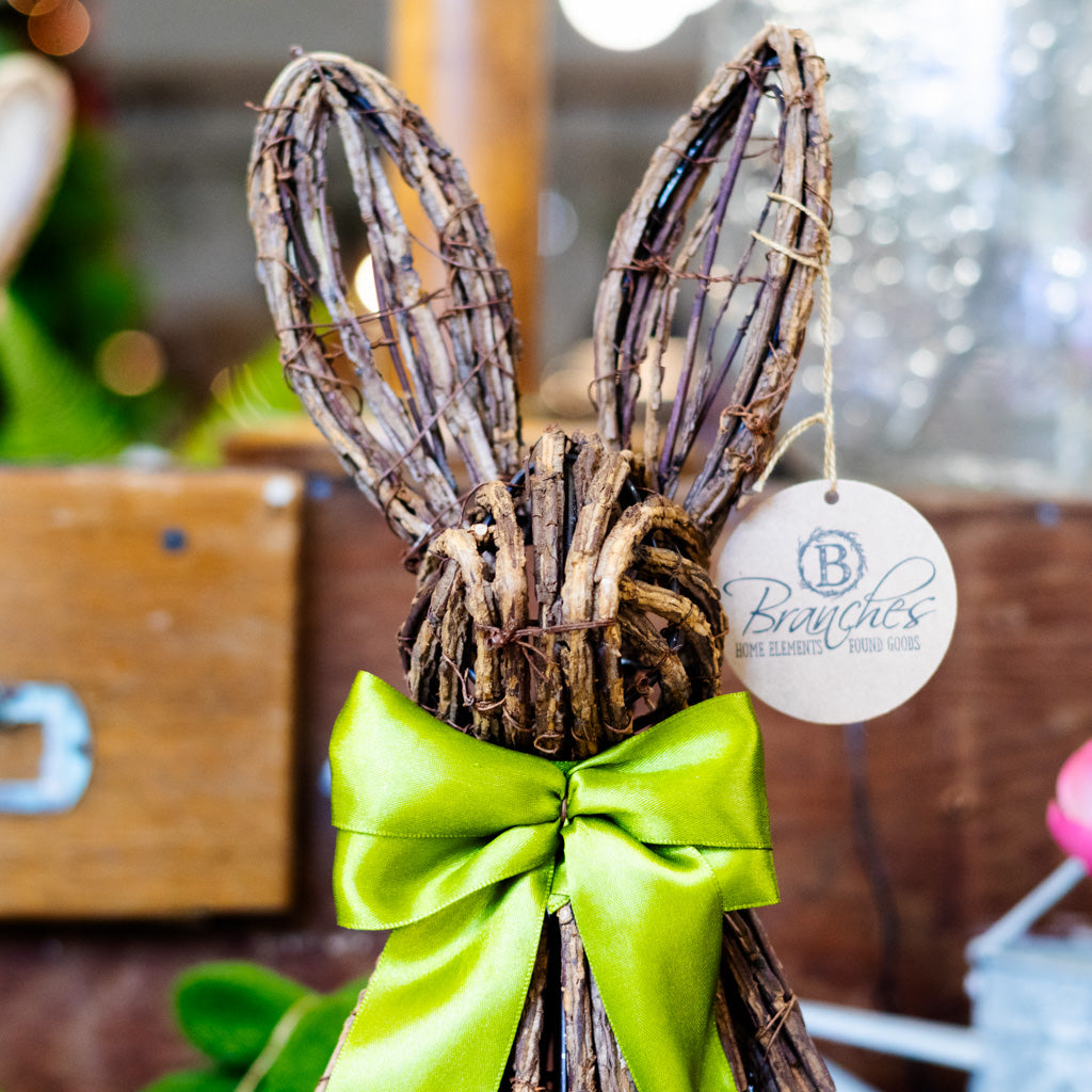 Tall Open Vine Rabbit