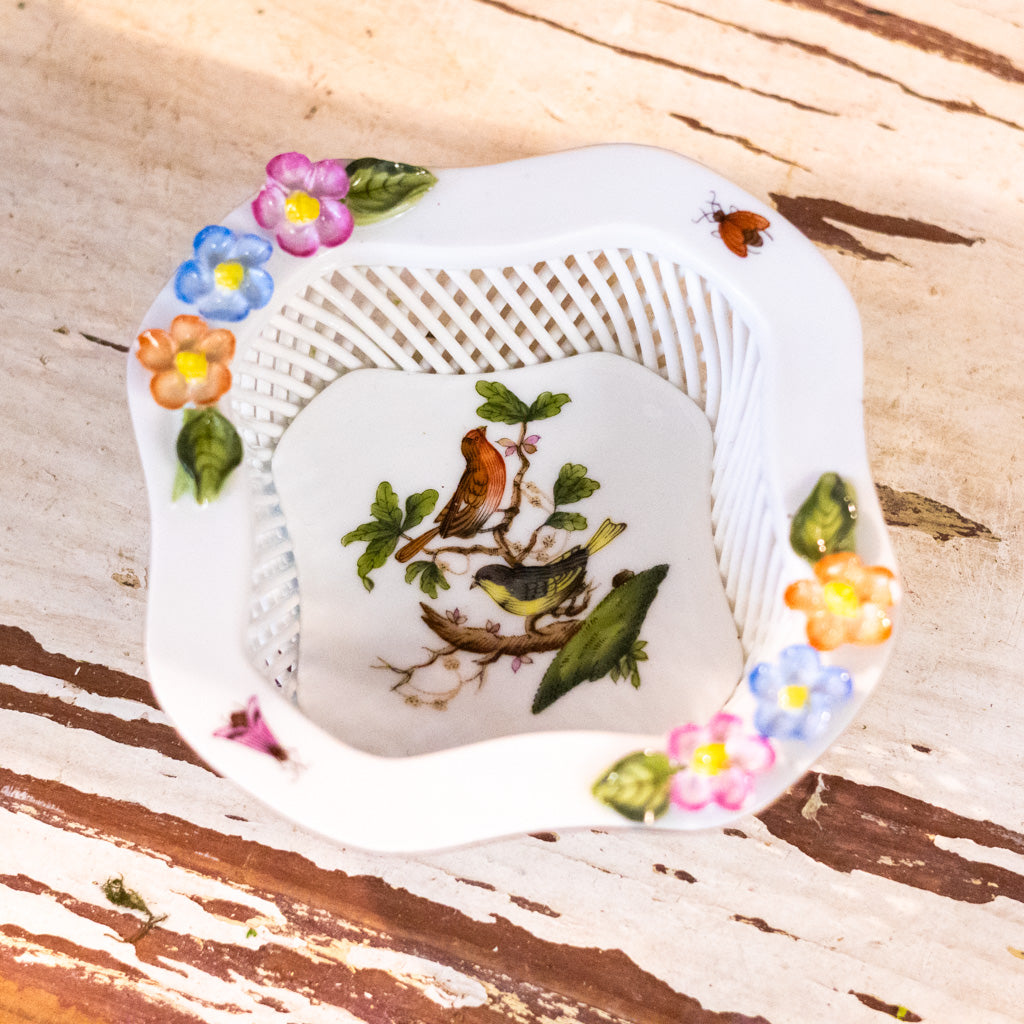 Herend Reticulated Rothschild Bird Dish