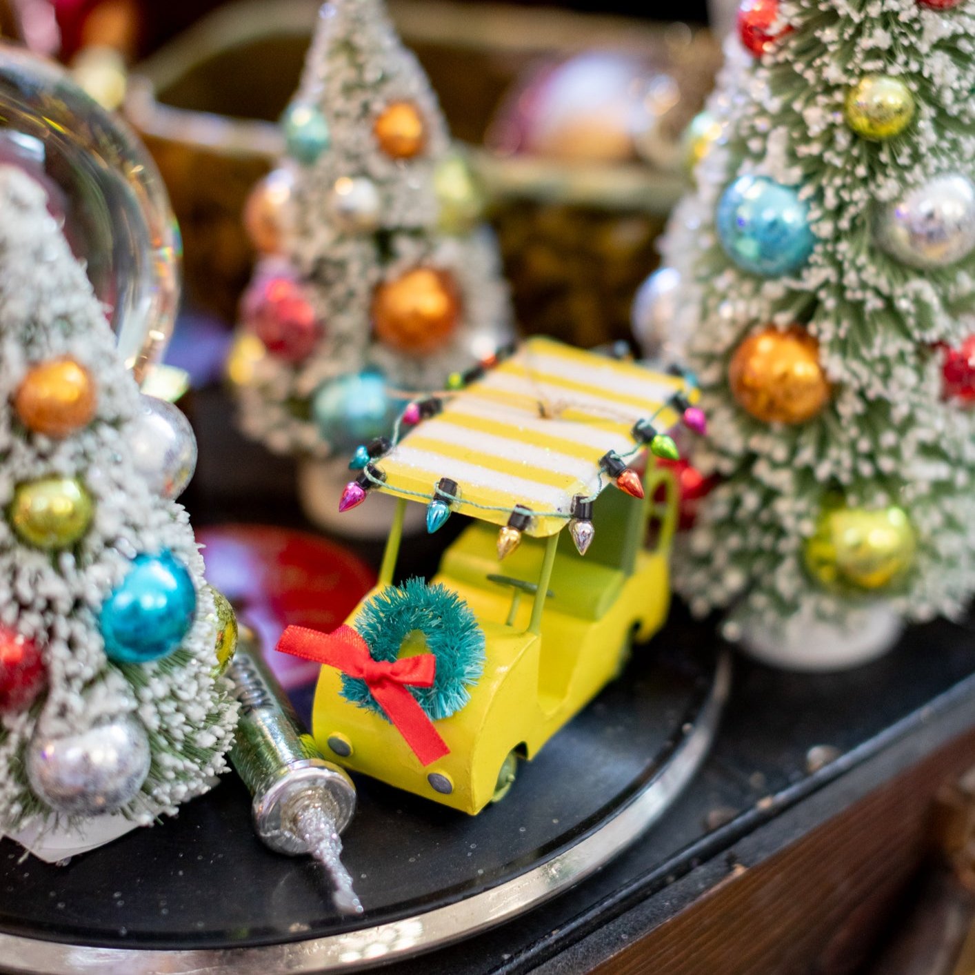 Vintage Golf Cart Metal Ornament