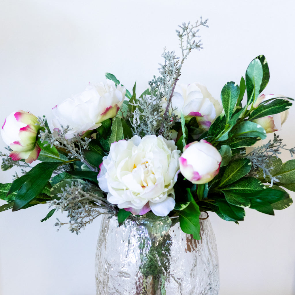 White Peony Grand Bouquet