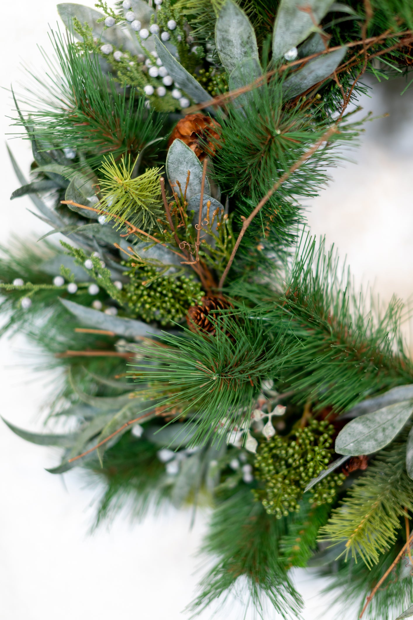 24"D Wreath Seeded Eucalyptus and Pine