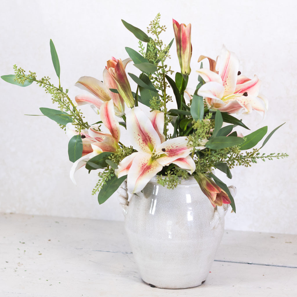 Pink Lily Bouquet Drop In