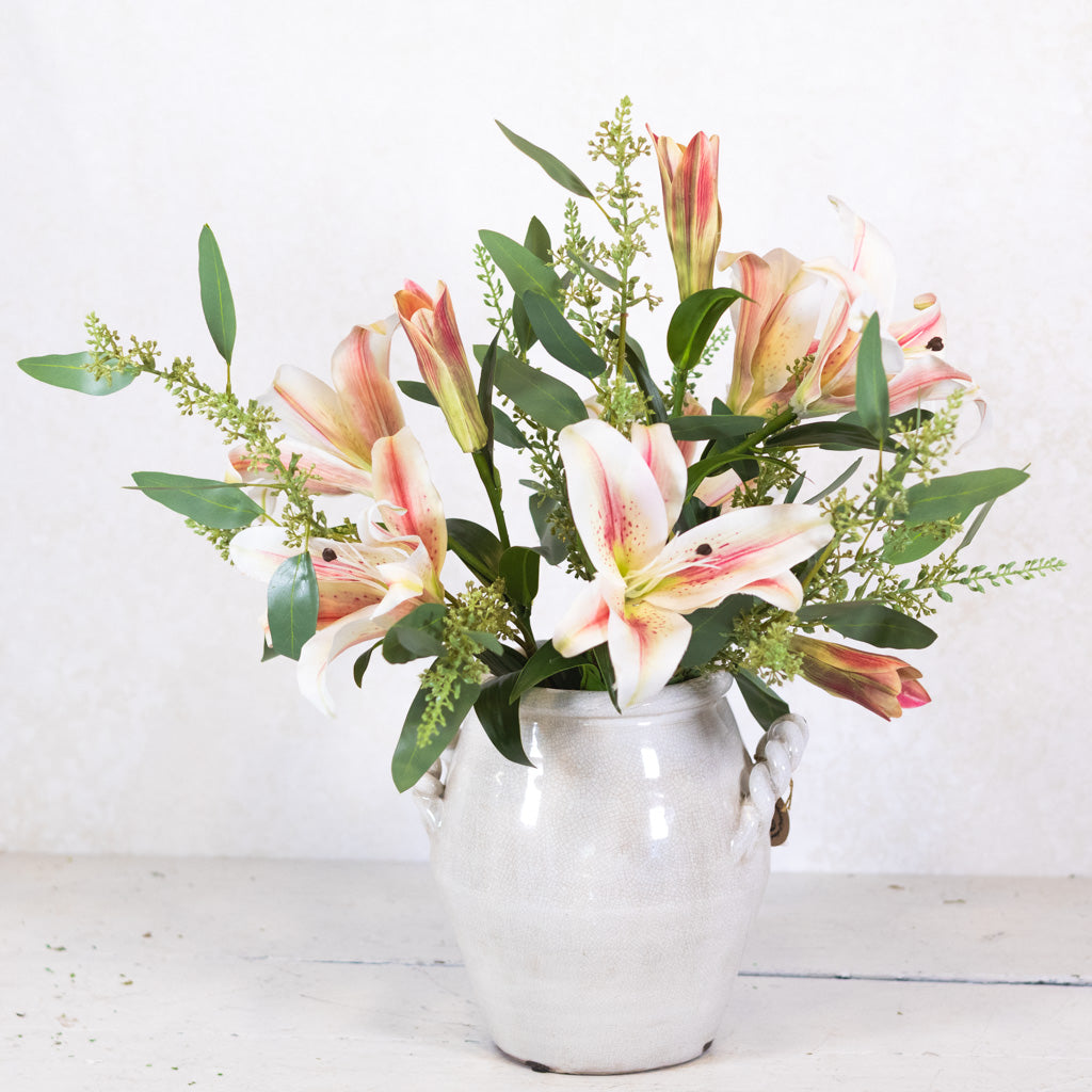 Pink Lily Bouquet Drop In