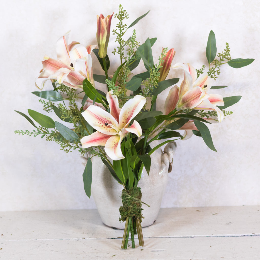 Pink Lily Bouquet Drop In