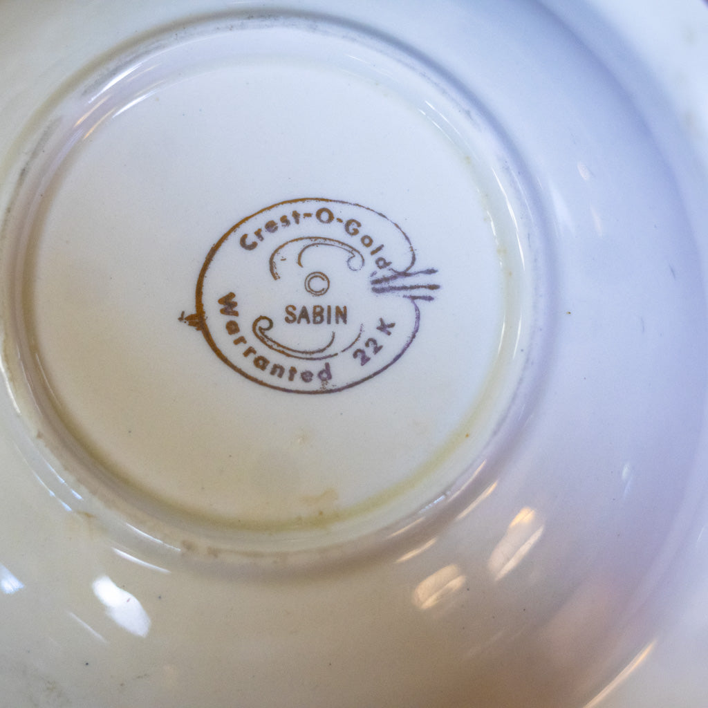 Sabin Crest of Gold Bowl
