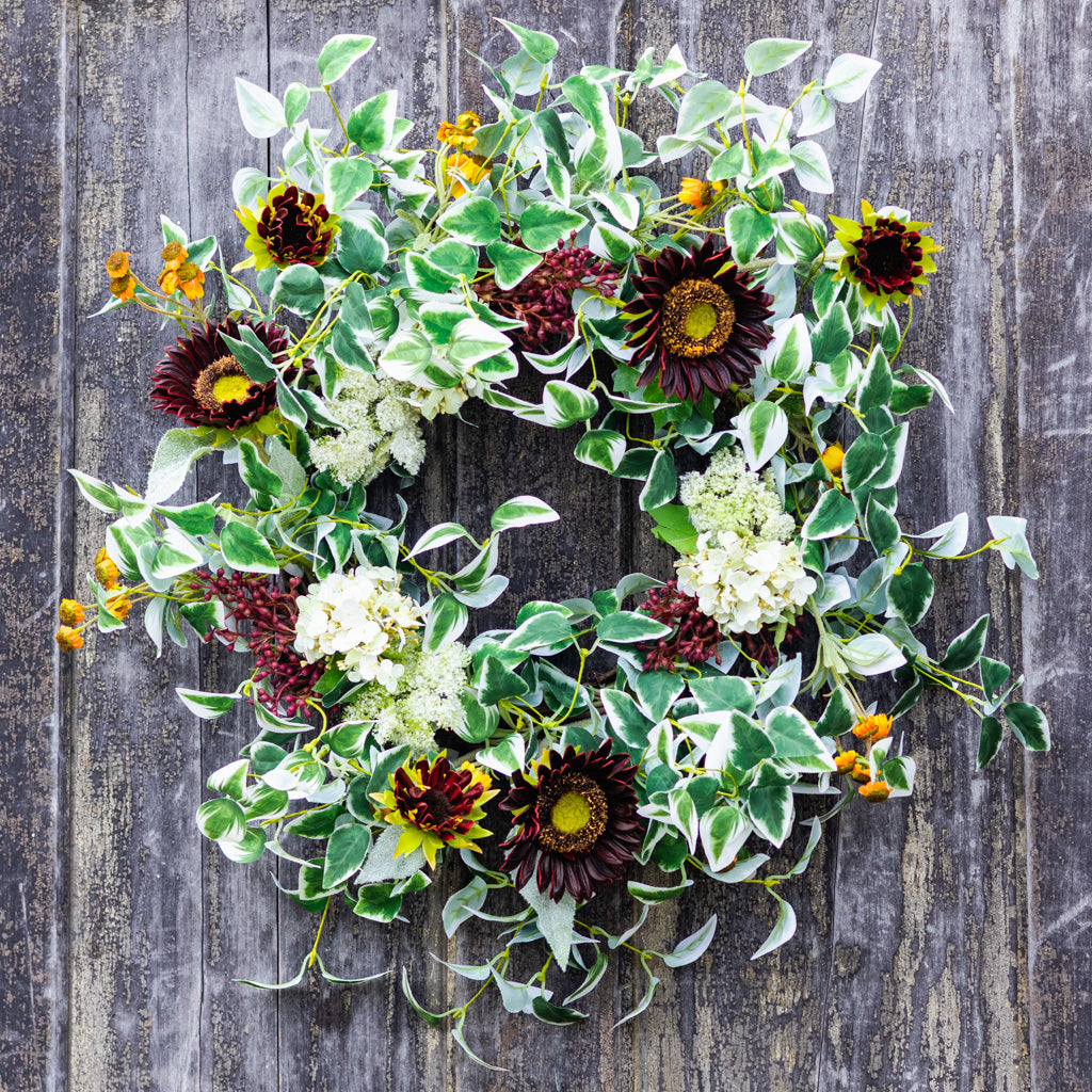Wild Vinca Wreath