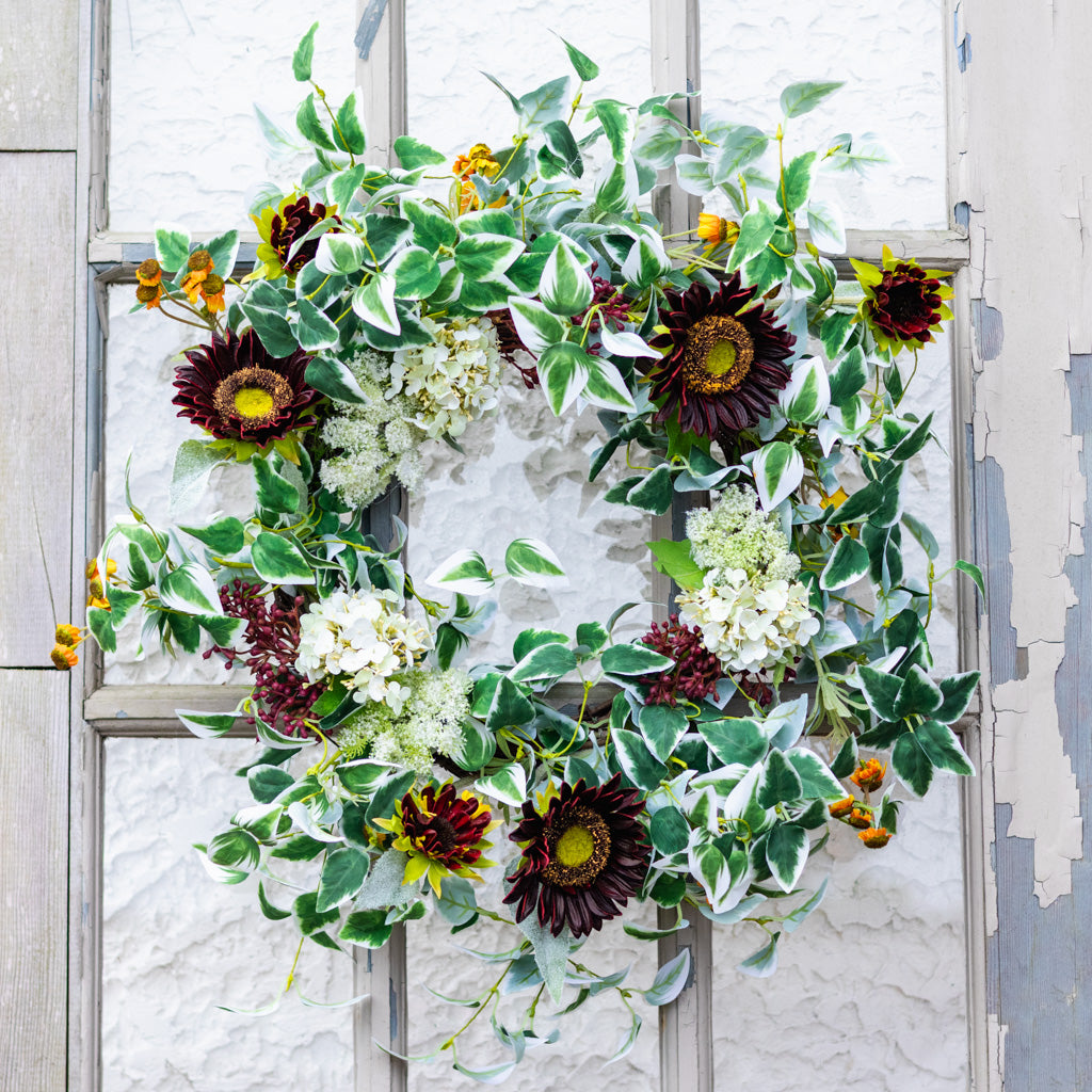 Wild Vinca Wreath
