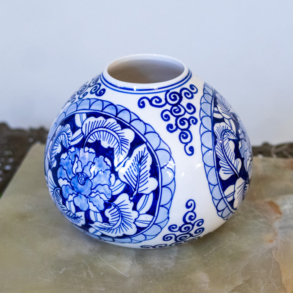 Eleanor Blue White Vase
