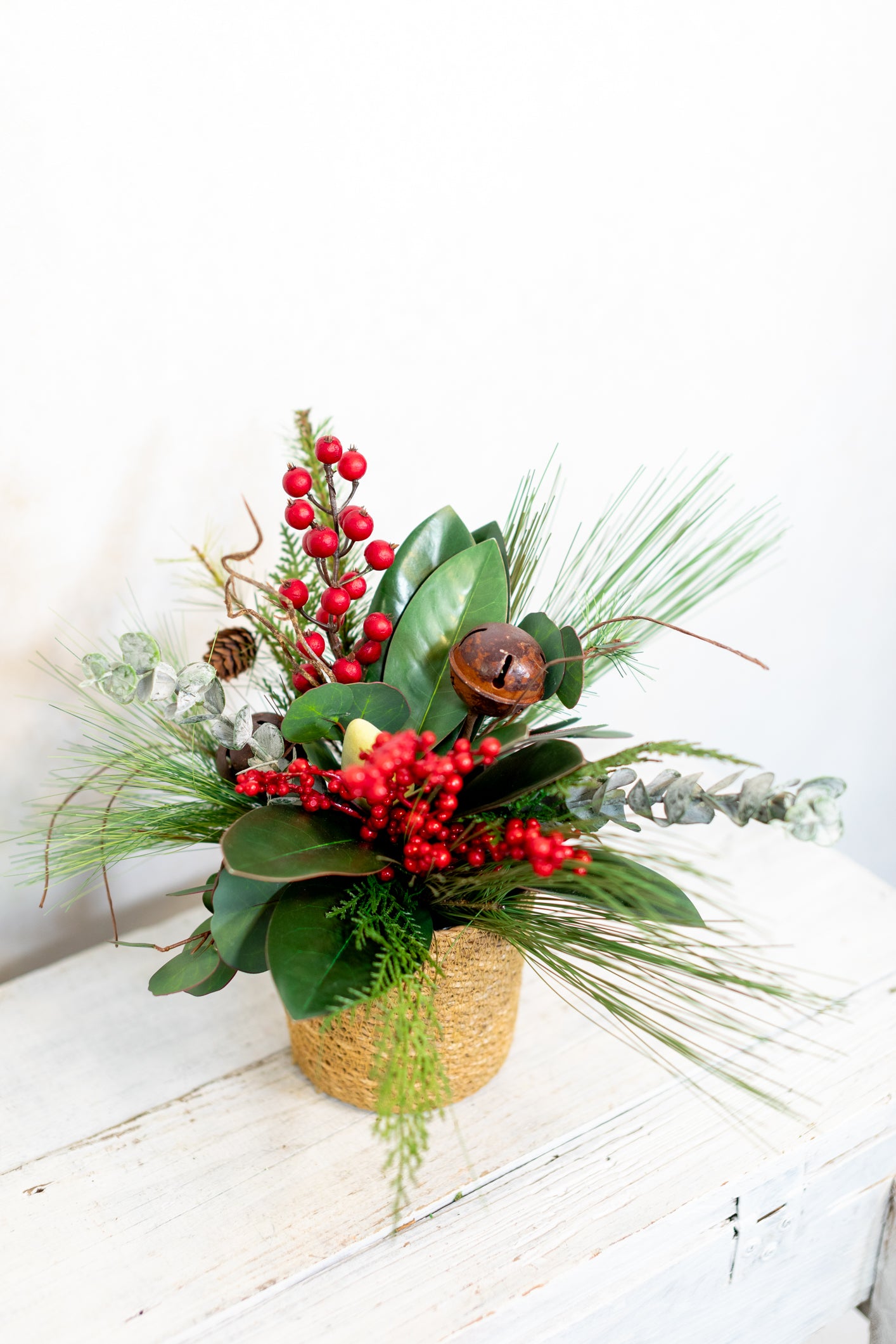 Jingle Bell Holiday Petite Bouquet Drop In