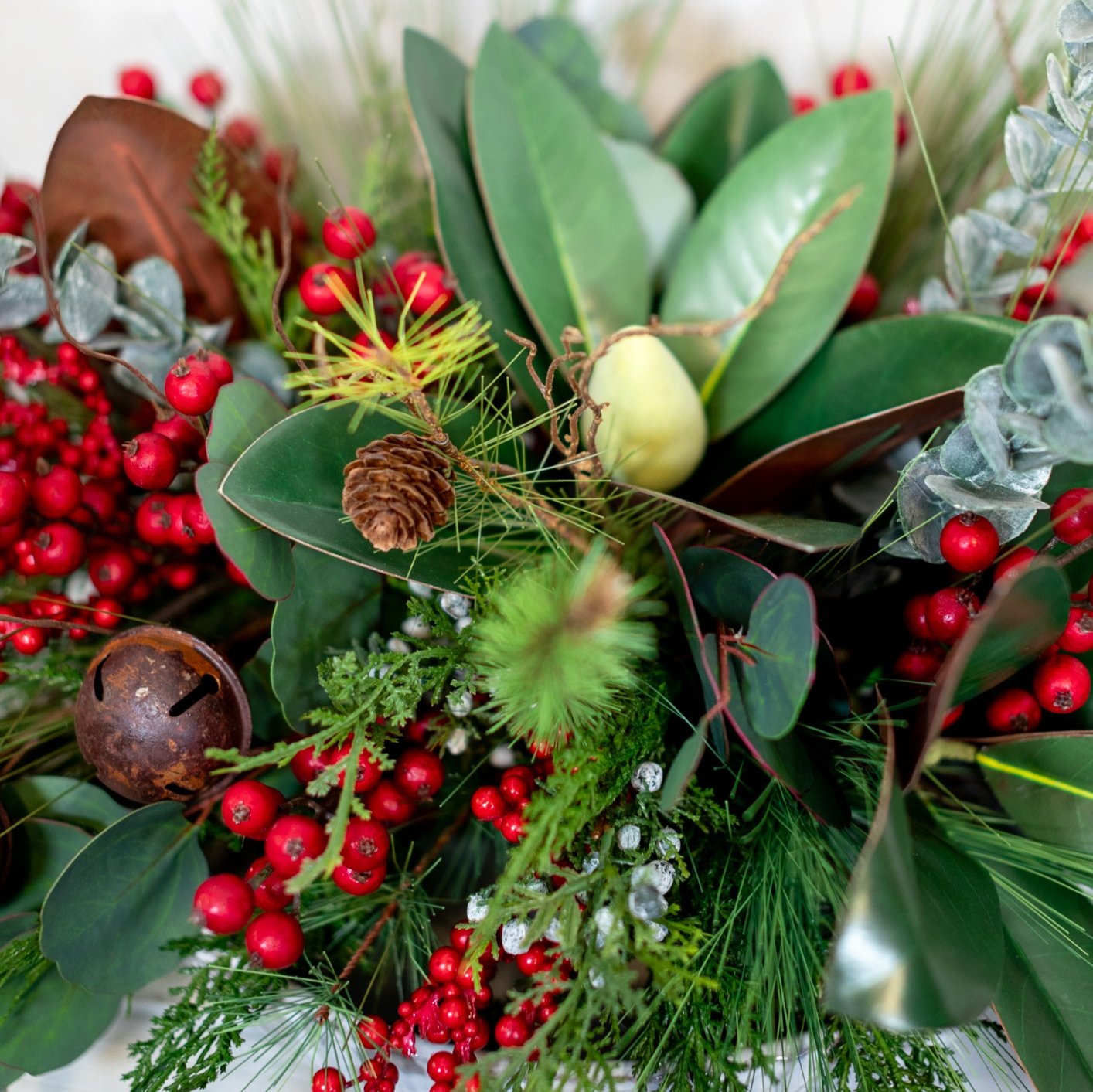 Jingle Bell Holiday Centerpiece Drop In