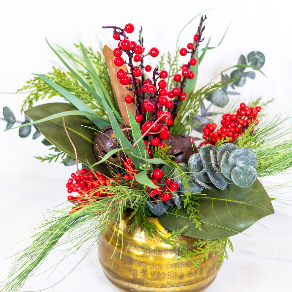 Jingle Bell Holiday Petite Bouquet Drop In