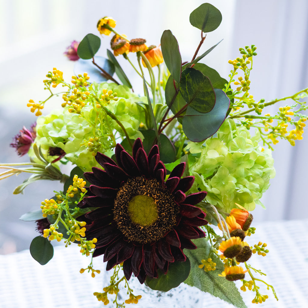 Midnight Sun Bouquet