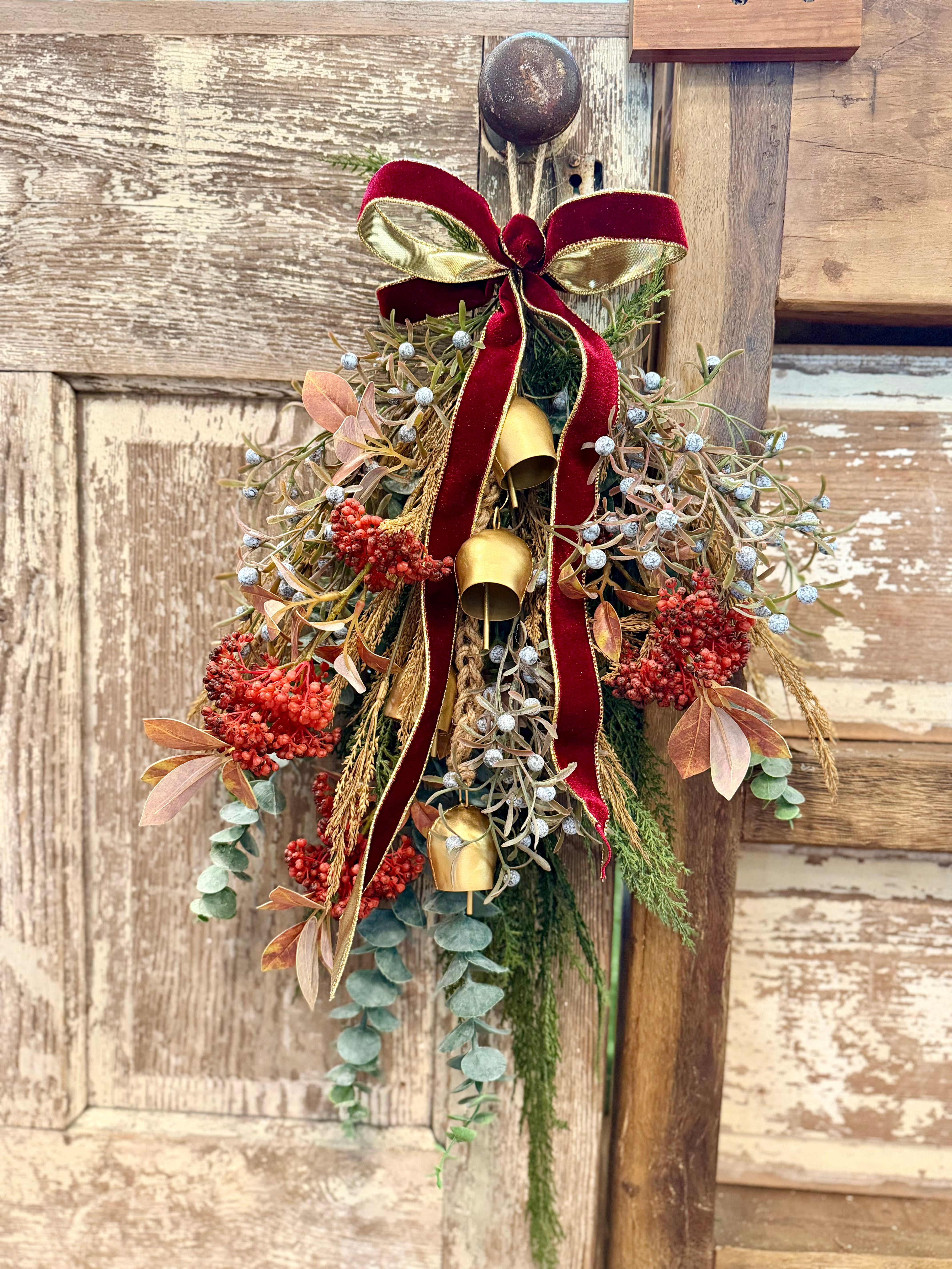 09.10.2026 @ 11AM | Autumn Inspired Down Drop Workshop w/ the Branches Gals