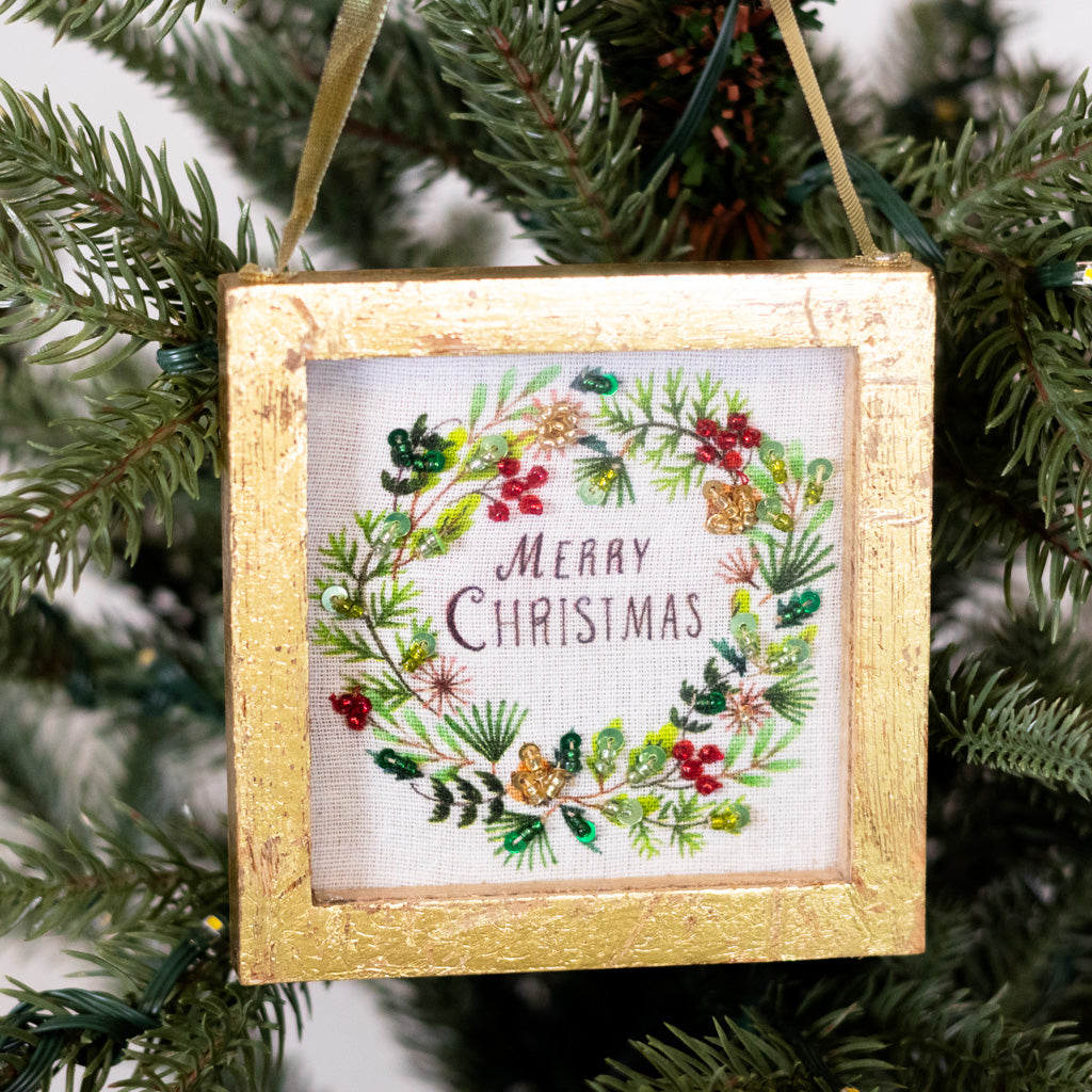 Embellished Wreath in Wood Box Ornament
