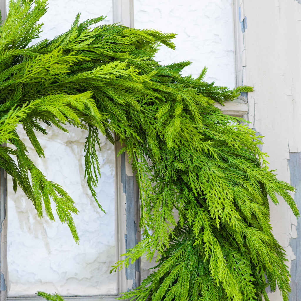 30"D Woodland Evergreen Wreath Real Touch