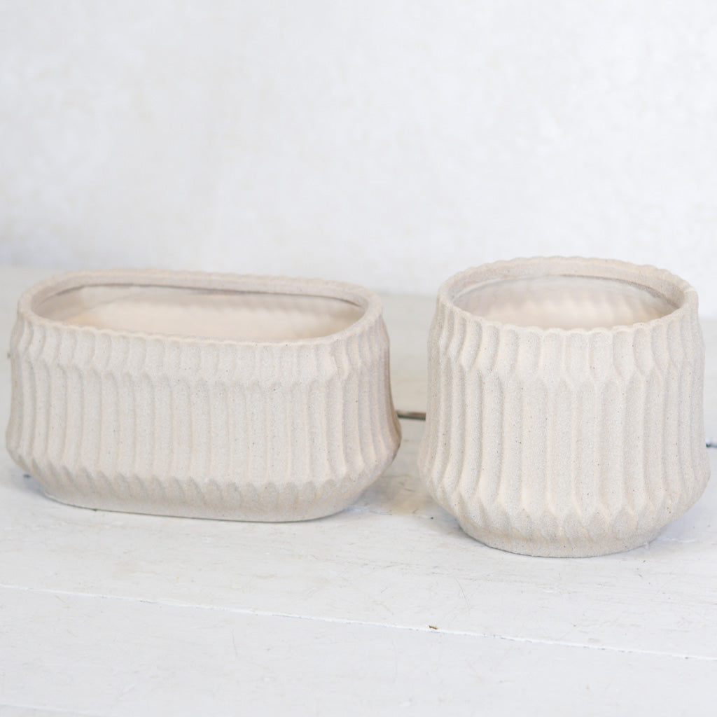 Ribbed Stoneware Pot Beige