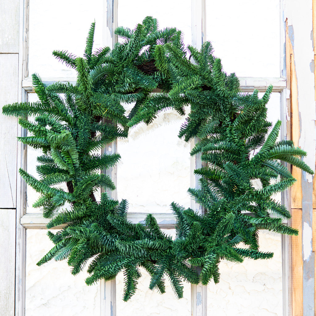 24" Noble Fir Wreath