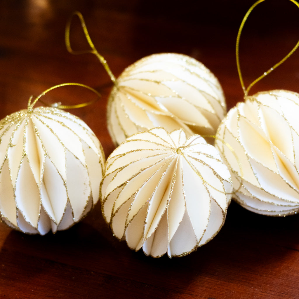 Box of 4 White with Gold Glitter Round Ornaments
